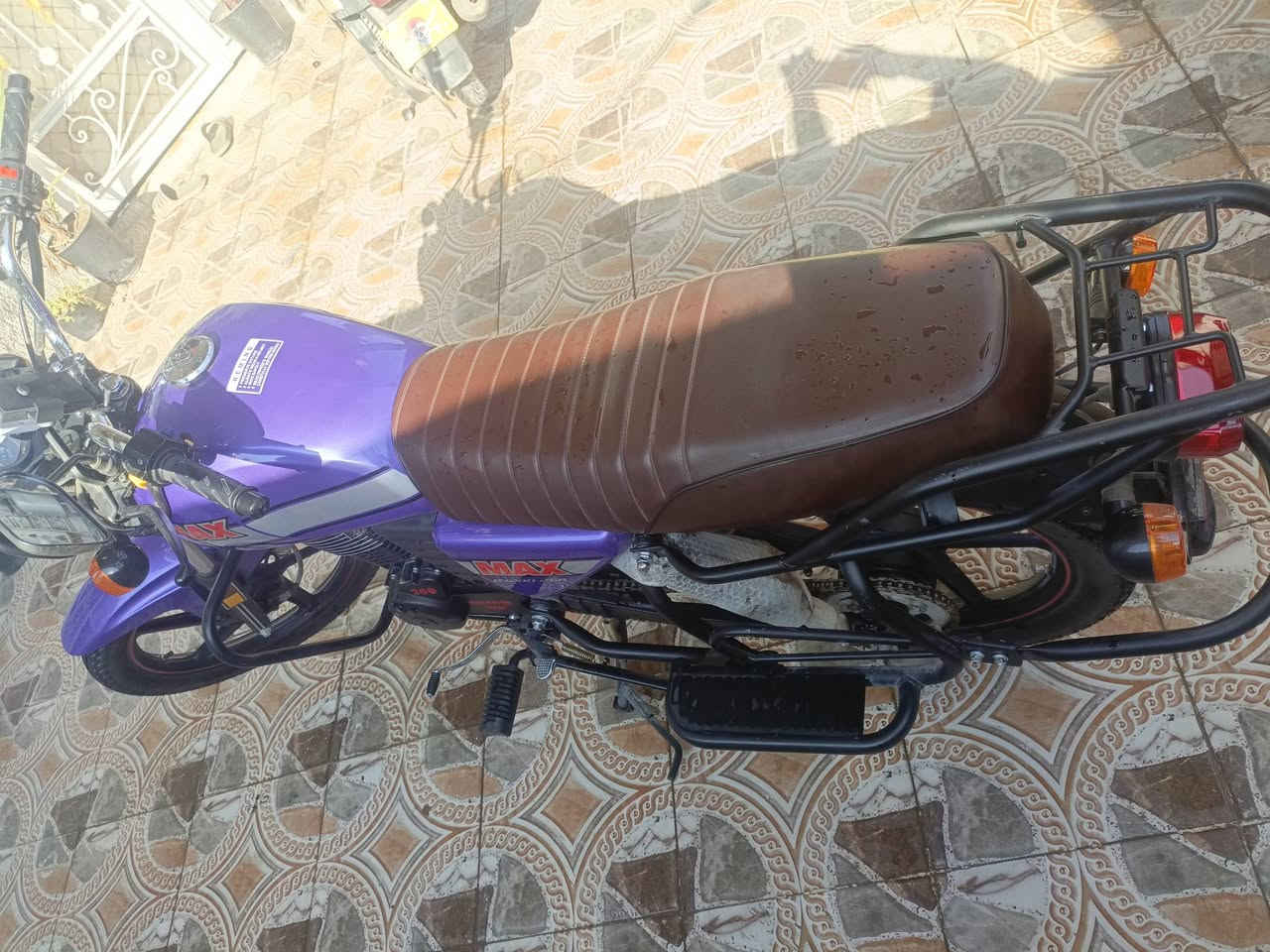 سلام عليكم دراجه دايون للبيع مديل 26 كفاله عامه اوراق استنساخ مكينه 200cc دراجه حلوه وكيله السلامي صارله عندي شهر ونص تقريبآ مكاني حله بكرلي سعر 1600 وبيه مجال رقمي ‏‪***********‬‏
