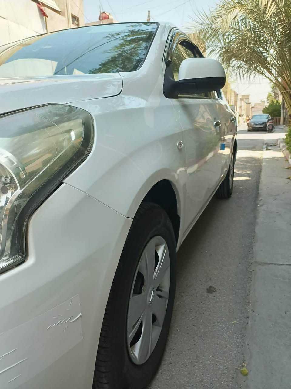 السلام عليكم  سني هندي بليته الزركه 2020ماشيه 54الف حقيقي كفاله من الضربه والصبغ تخم تاير مكينه وكير كفاله عامه رقم بغداد الدولي جديد هزه جديده سنويه ل2031
مكاني بغداد
***********

