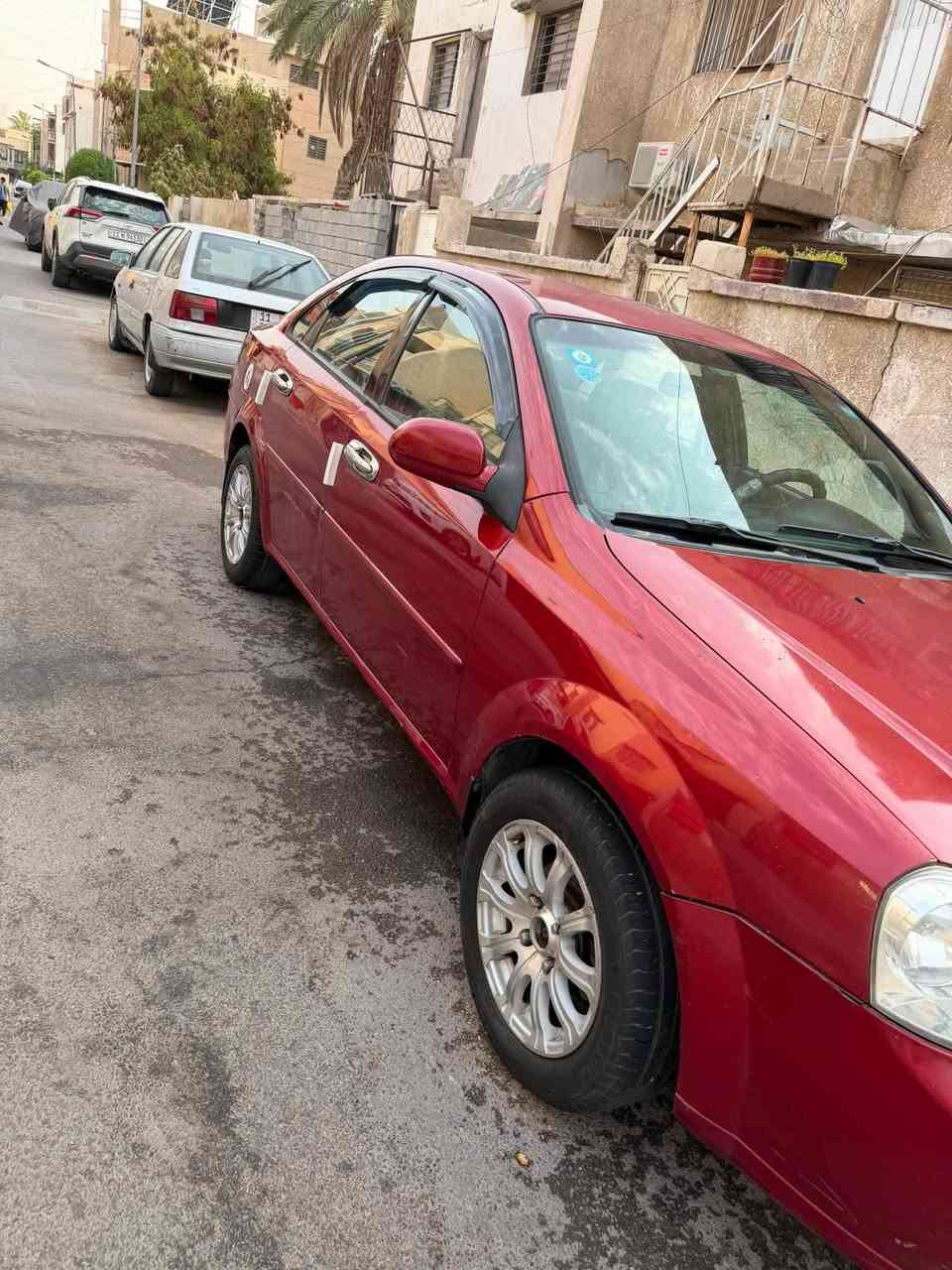 ابترا 2008 بغداد رقم انكليزي 
هزه جديده سنويه جديده 
كير محرك تبريد ثلج صدر تايرات 
منظومة بانزين كلها جديد 
سياره مابيها اي نقص 
بيها مكانين طخات. موضوحه بالصور وبيها مكانات جراد الصندوق والقماره والبنيد 
السعر 70 $ وبيها مجال قليل 
مكاني بغداد اليرموك قرب ساحة النسور 
***********
