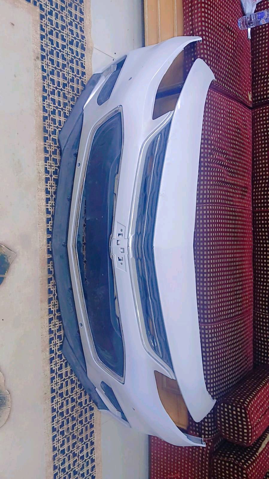 دعاميه اماميه • ماليبو ١٧/١٨ • مصبوغه ابيض