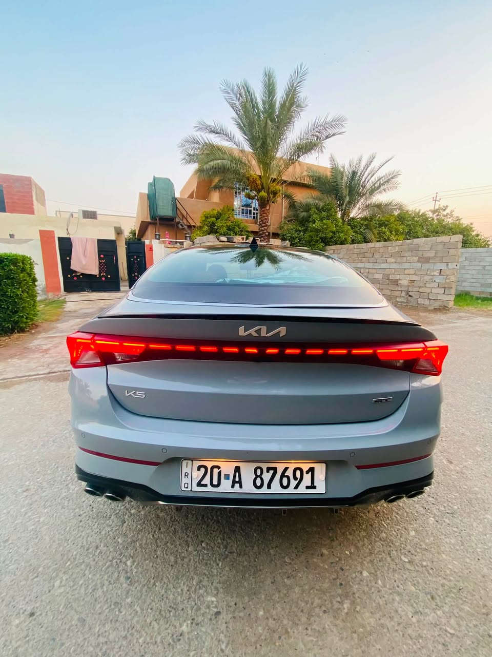 صلو على نبي 😍🧿
سلام عليكم شباب K5 Gt 2500 تيربو  موديل 2024 حادث كلش بسيط موجود بالصور ضربه ع كد شبر ابيعلك صبغ قطعة السيارة نضافتهه 100% بدون شخوط بدون رصعات  رقم ديالى معوقين ب اسم  نسيبي ماشية 66 الف كيلو اعلى فئة ب كي فايف شنو بالك من مواصفات موجودة بيهه كير محرك كفالة من الفتح والتبديل شرط الفحص مكان السيارة ديالى للاستفسار ***********
السعر 195 

* 2.5 لتر 4 سلندر تيربو 
* القوة: 290 حصان
* القير: 8 سرعات DCT دبل كلتش Wet
* الدفع: أمامي FWD  

المواصفات 
⭕️ 5كامرات 
⭕️بنروما 
⭕️تشغيل عن بعد 
⭕️كشنات كهرباء 
⭕️رادار امامي 
⭕️رادار جاني
⭕️حساسات امامي 
⭕️حساسات خلفي 
⭕️تدفة السترين 
⭕️تدفة الكشنات 
⭕️شحن واير ليس 
⭕️ترحيب 
⭕️لايت LED 
⭕️زنون ب الكامل 
⭕️تحكم استيرن ب الكامل 
⭕️محدد سرعة + سياقة ذاتية 
⭕️ماوس + وضعيات قيادة 
⭕️مقاعد جلد 
⭕️شاشة كار بلي 
⭕️شفتات ستيرن
⭕️سستم سماعات بوست 
⭕️تبريد منفصل + تبريد خلفي 
⭕️كامرة ٣٦٠ درجة 
⭕️نضام منحدرات 
⭕️وبيهه مواصفات اكثر بعد
