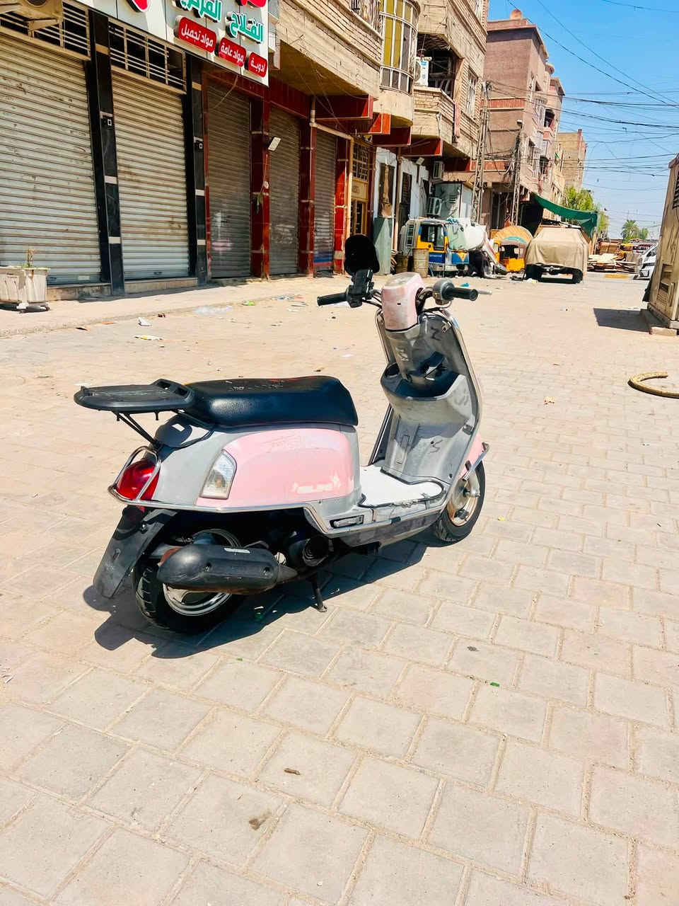 سلام عليكم شباب 
دراجة بوليس ١٢٠ كفرات ختم واحد   بيها خيط تبخير بسيط كلش العنوان مدينة الصدر السعر ٧٥٠ وبيها مجال .
***********
