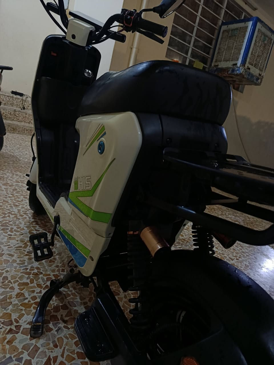 للبيع سعر 430 وبي مجال مستعمل 30 يوم زيرو للاستفسار هذا رقمي ***********.      وهذا الاسيا ***********
