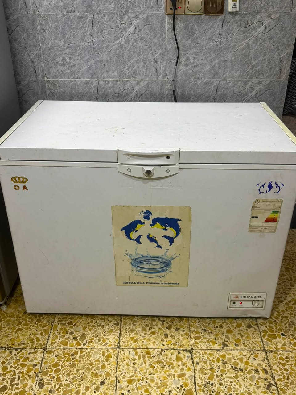 مجمده للبيع مامصلحه وشغاله سعره 175 نهايته 
عنواني كربلاء حي العامل واكو توصيل 

‭***********‬
