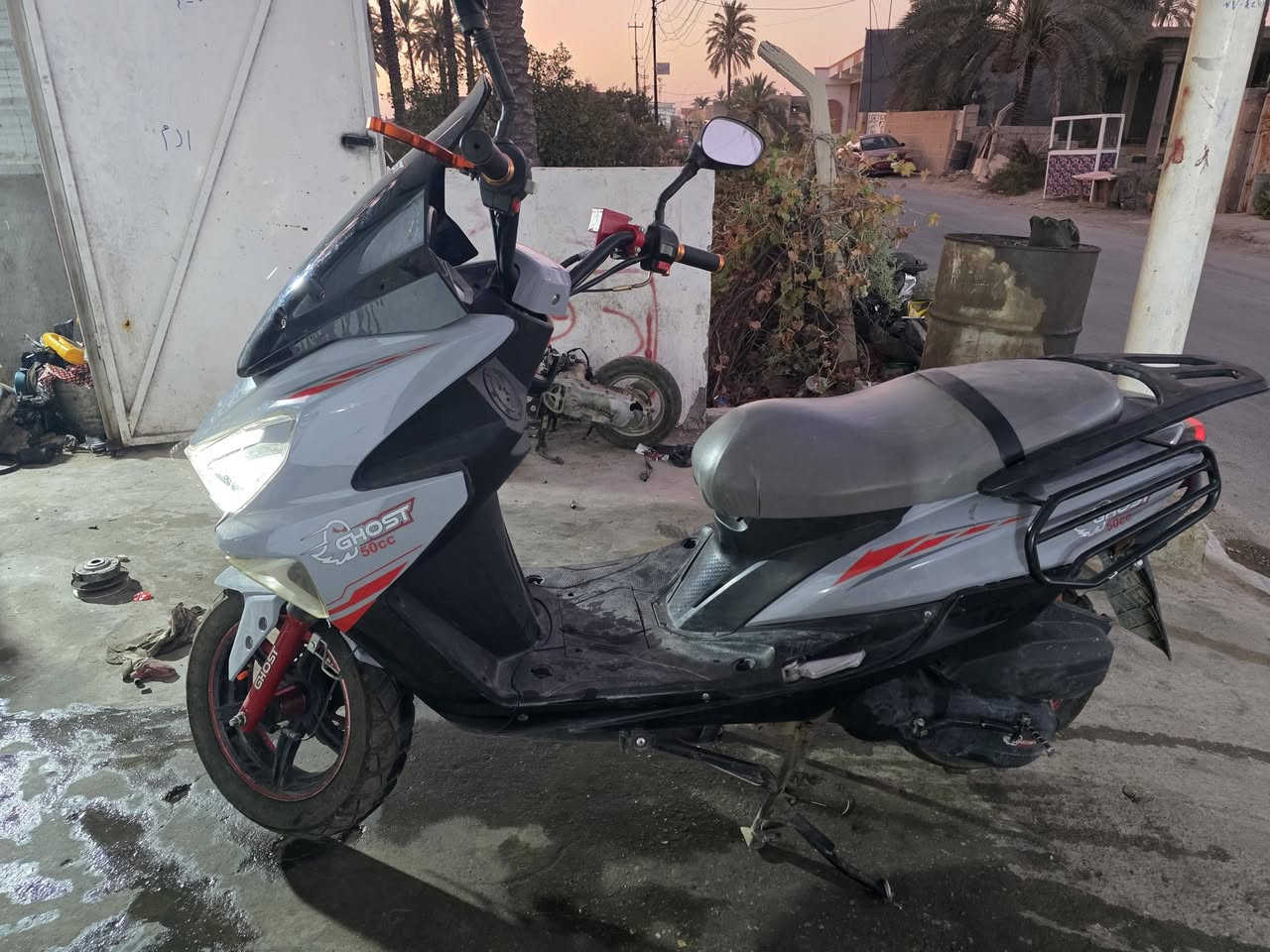 سترونك دراجه نضيفه سعر ٥٥٠(***********
