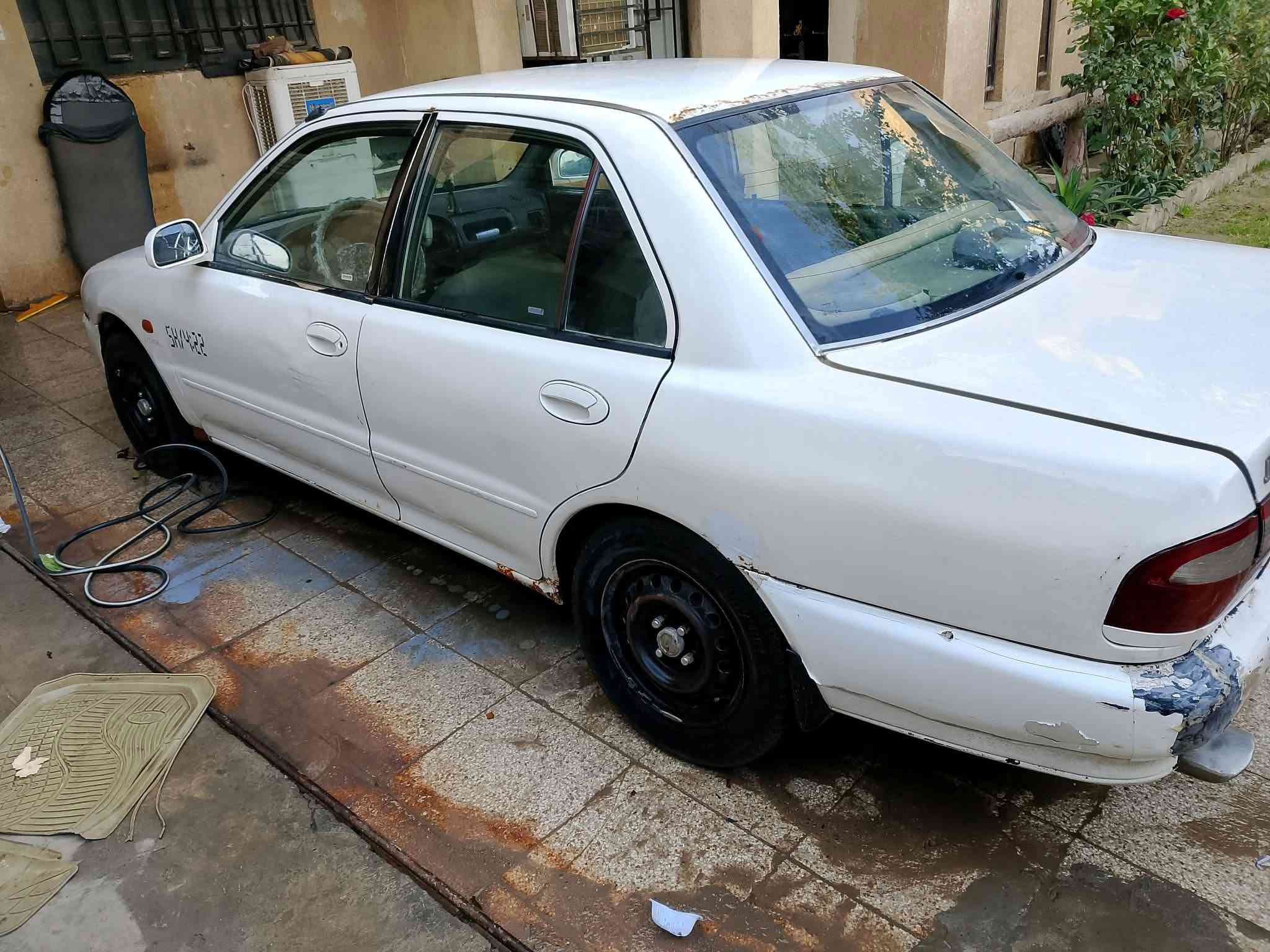 سلام عليكم بروتون ويره 2002سياره بسمي سنويه 28سياره عضمتهه حلوه وكاعده كير محرك خير منالله يرادله ترتيبات بسيطه سياره مهموله سعرهه 32وبيهه مجال ليريدهه يتواصل خاص او واتساب ***********/***********
