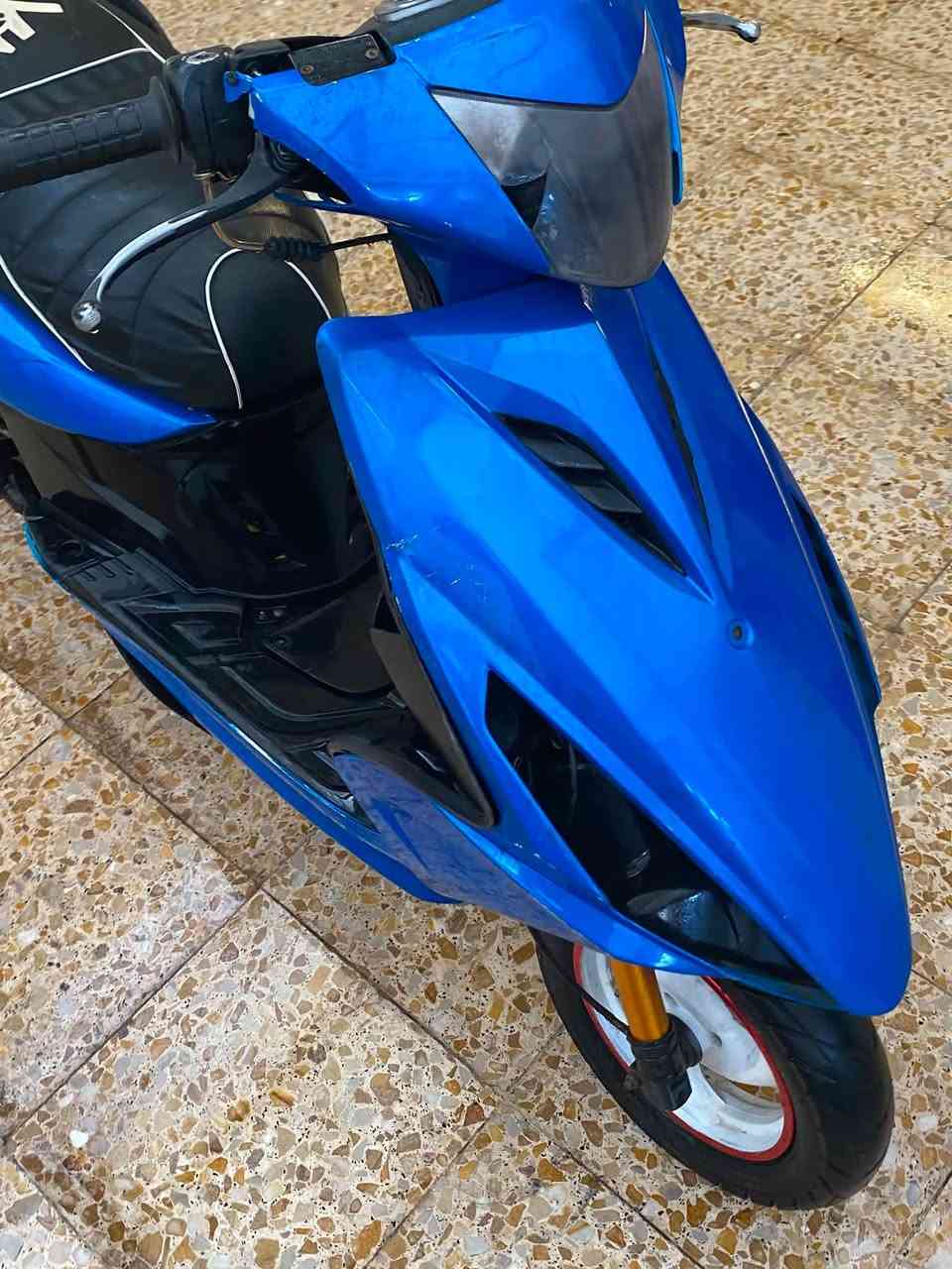 سلام عليكم ماكس مضلع درجه جديده مال جناي ما ماتعوبه مكينه لا تنقيص ولا تبخير كهربايات  كله شغله   كامله من كلشي  مكاني نجف السعر325 رقم ***********

