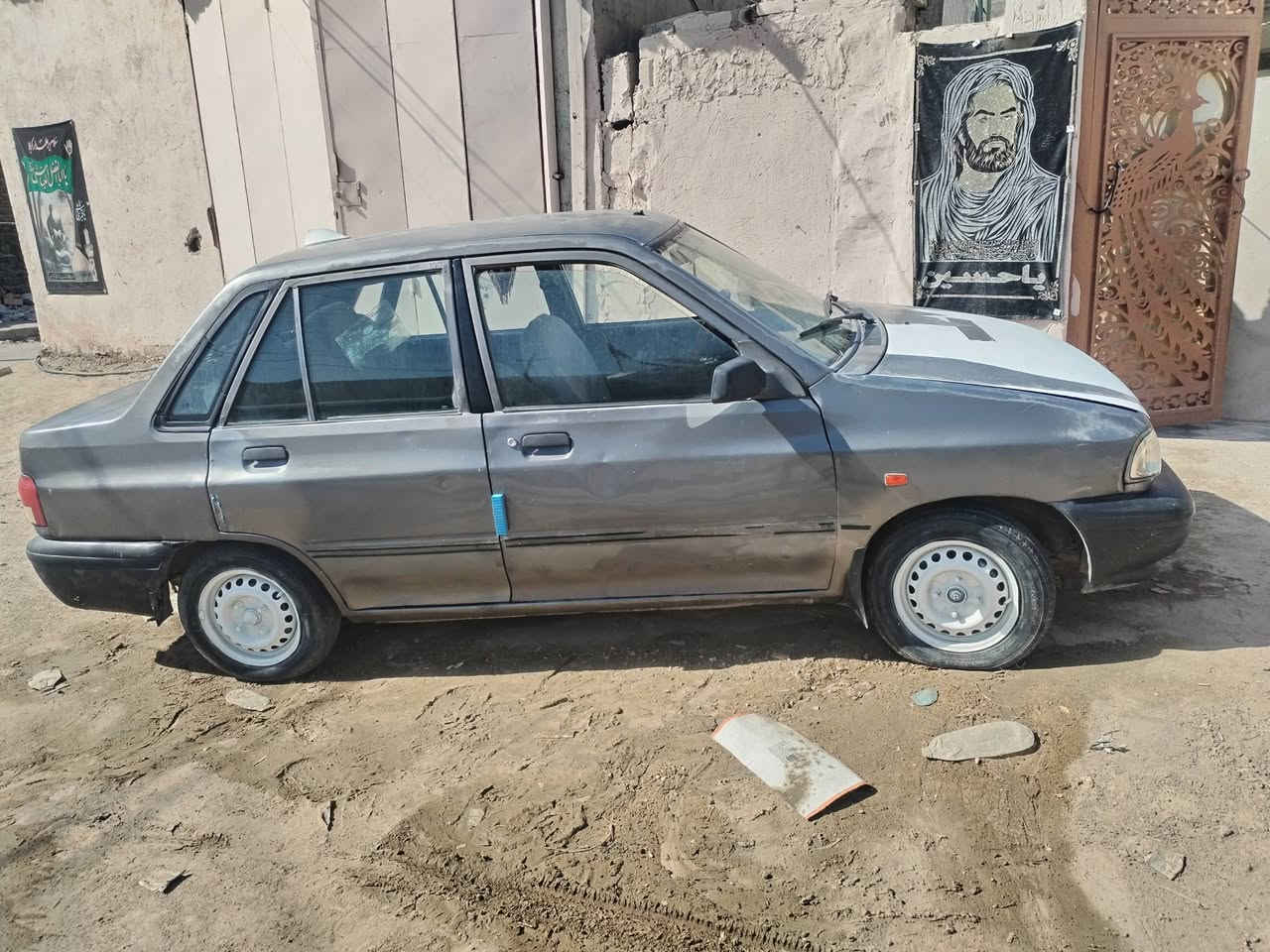 السلام عليكم سياره سايبه 12للبيع سياره جاهزه تخم تأير جديد حداديه جديده كير ومحرك مكفول ماعده الرابع مرات يجي ومرات لا سياره حلوه بس جادره تبريد شغال رقم مميز السعر 22 وبيه مجال العنوان بابل القاسم الرقم ***********
