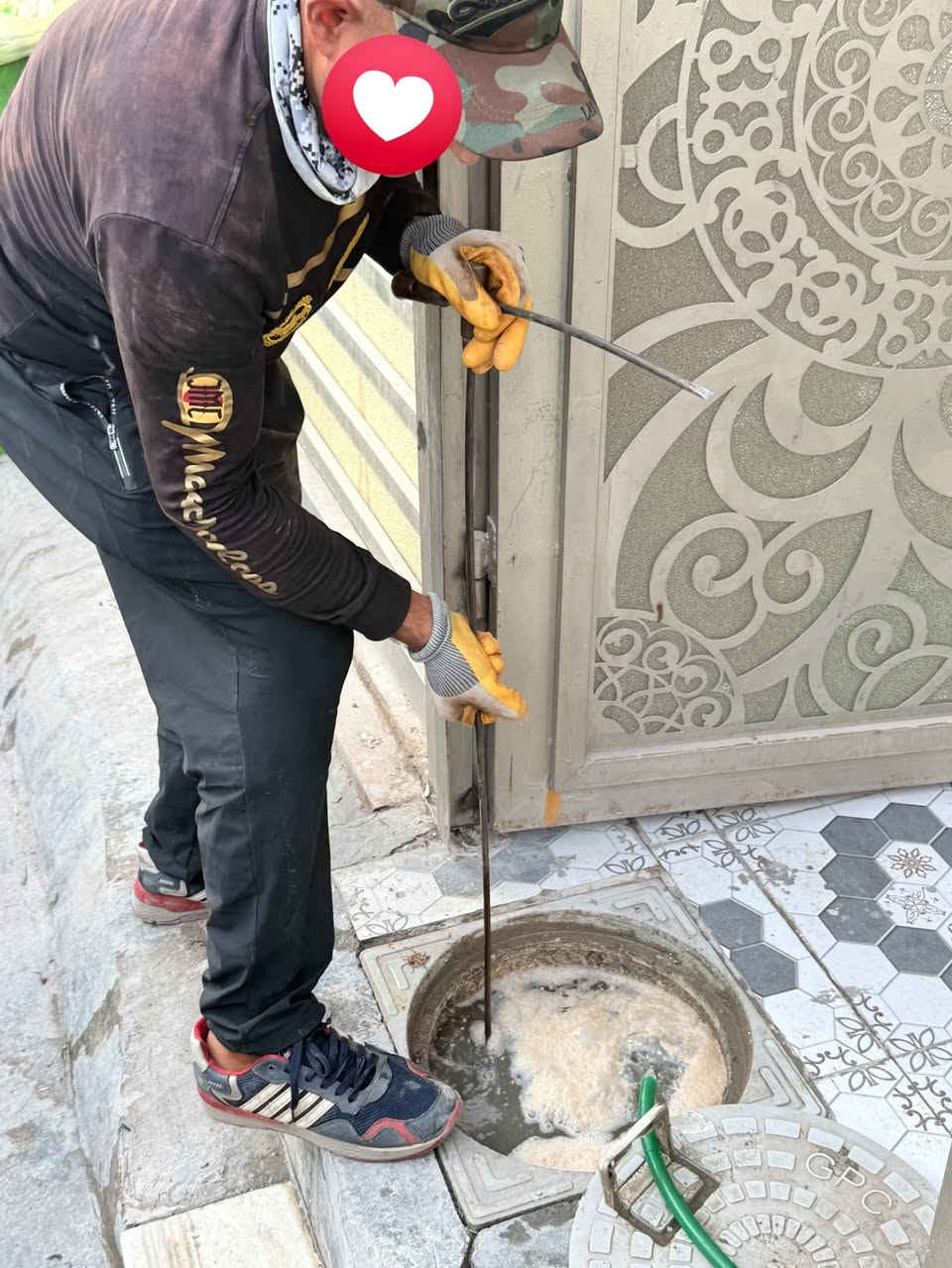 سلام عليكم مرخصت الادمن الطيب المحترم /متوفر متح مجاري اقوه سدود عندك نفتحه تسليك المجاري اي رائحها داخل البيت تروح نزالات شقق او مشتملات نفتحها متواجد داخل بغداد ما عليك نتصل حنه نجيك وتأمرون امر /***********
