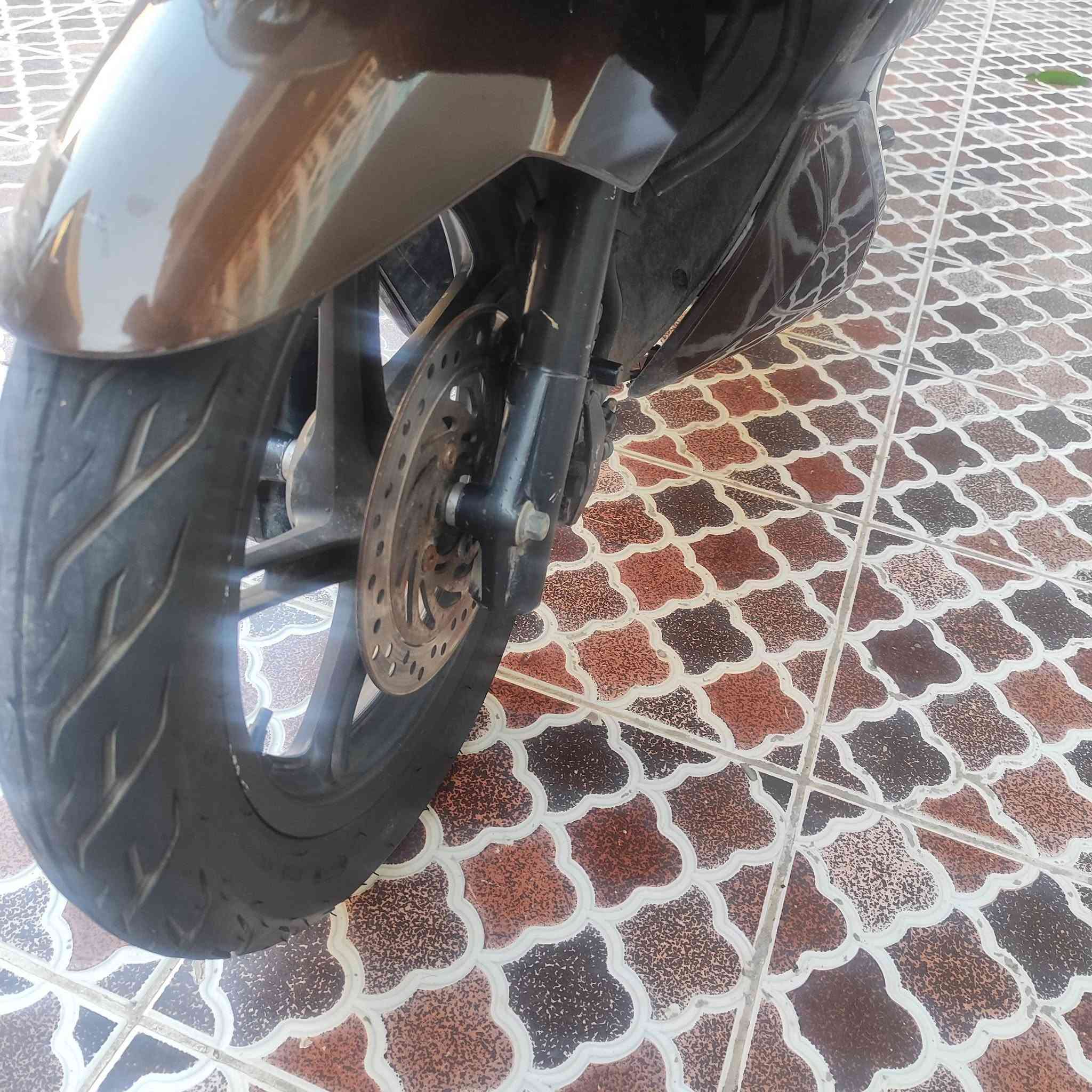 جيل ثاني PCX مكينه مكفوله كفر تجاري المازده مكسوره السعر 1400 للاستفسار ***********
