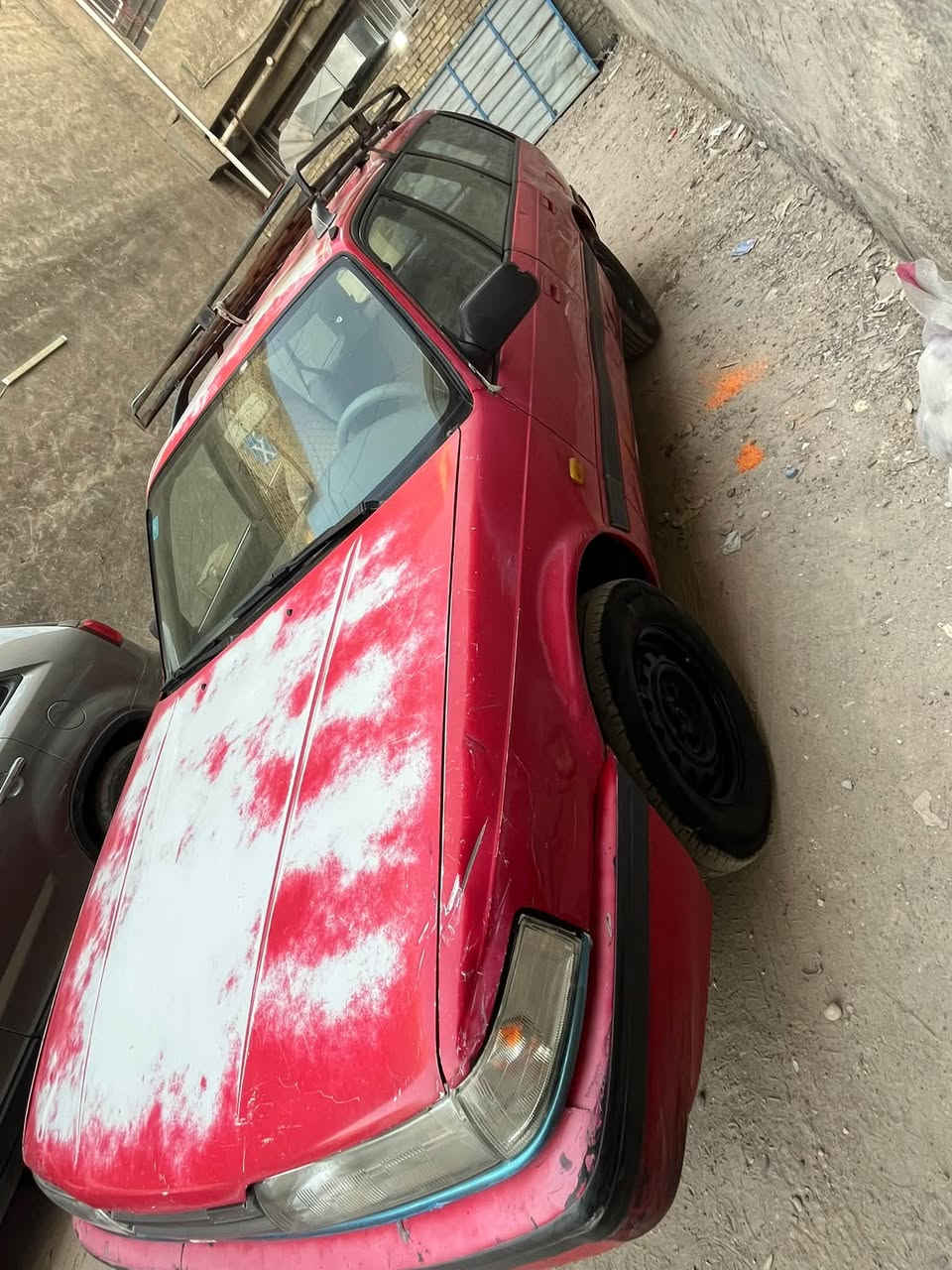 سلام عليكم 

مازدا 626 استيشن رقم بغداد تحويل مباشر 
باسمي شرط التحويل
السيارة مكفولة من الضربة والعيب الشرعي بدون تعمير 
سيارة خير من الله كير مكينه كله جاهز 
ترايك وين مايعجبك نكرة سلف مابيهة نقص
سيارة نضيفة وخير من الله مال شغل وكراب
مكاني بغداد الرصافة 
السعر 33 وبيهة مجال 
او امراوس بكية حمل واطي فرق 
رقمي ***********
