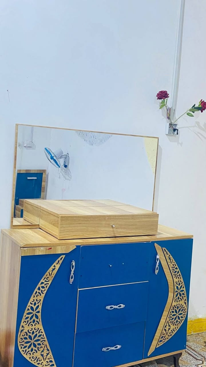 السلام عليكم ذني لبيع المكان ناصريه مركز الرقم ***********
