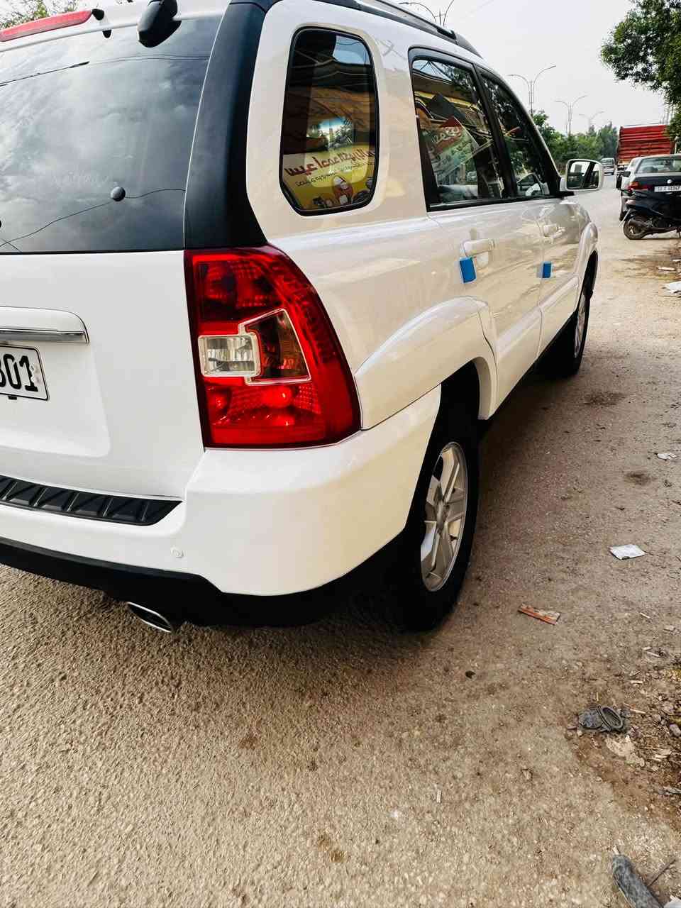 سبورتاج • ٢٠١٠ • ماشيه ١٨٢ ألف