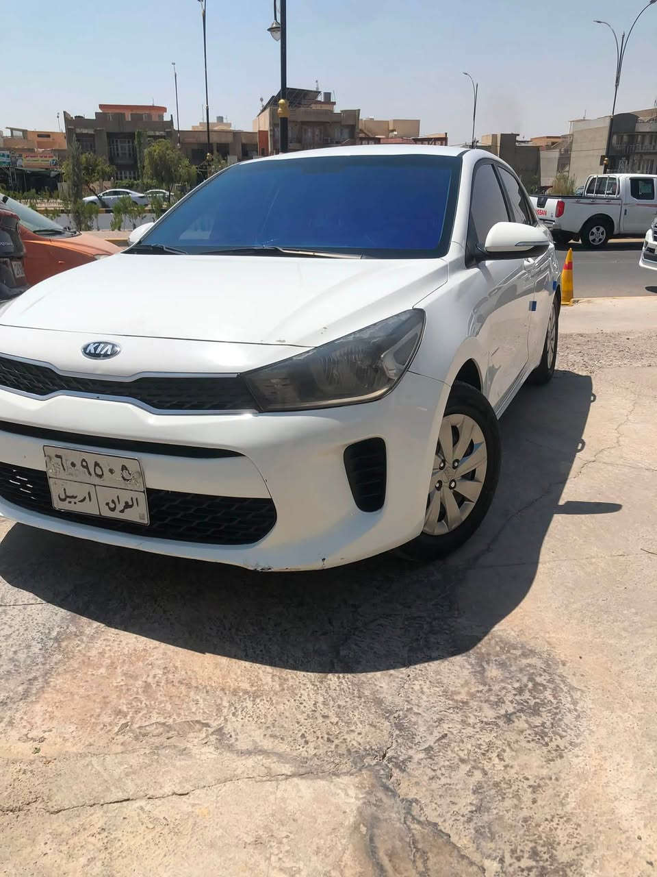 للبيع كيا ريو ٢٠١٨ كوري
محرك ١.٤ نظيفه مال بيت ماتصرف عليها 
بيها قطعتين صبغ بجم كبس السعر ٨٥ وبيها مجال بسيط
عنوان الموصل ***********
