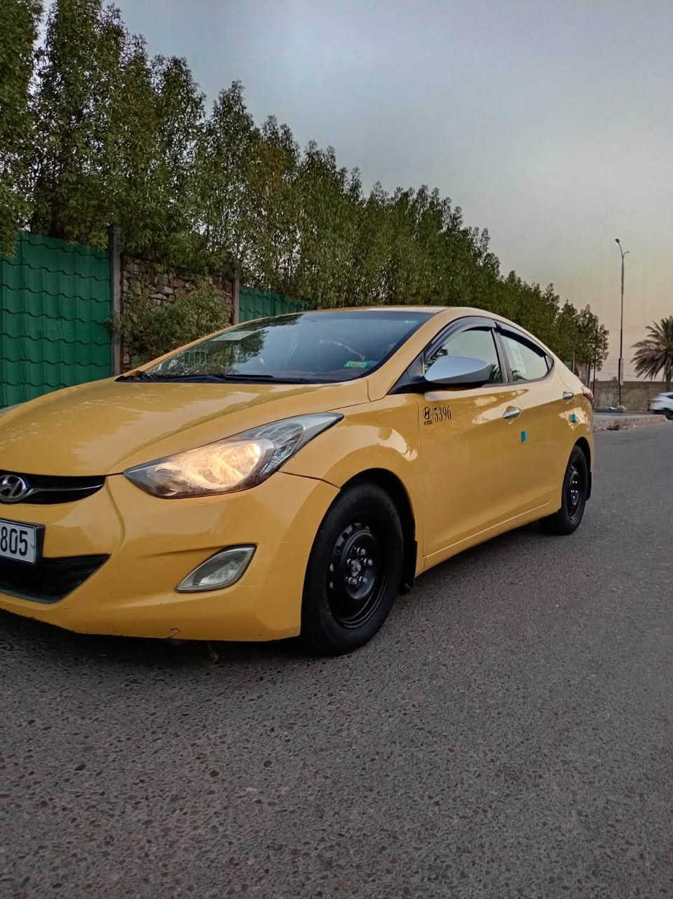 النترا للبيع موديل ٢٠١٣ وارد أمريكي محرك ١٨٠٠ دوش سيارة نظيفه وجاهزه محرك كير تبريد ثلج منضومه جديدة مدوشمة سيارة كل نقص مابيها حادثها جاملغ وربع من الباب بدون دواخل رقم بغداد الجديد سنوية إلى ٢٠٣١ هيىئة وغرامات مصفرة تخم تاير جديد بسمنه تحويل ثاني يوم سعرها ٨٥ ورقه ومكان السيارة بغداد البلديات ***********
