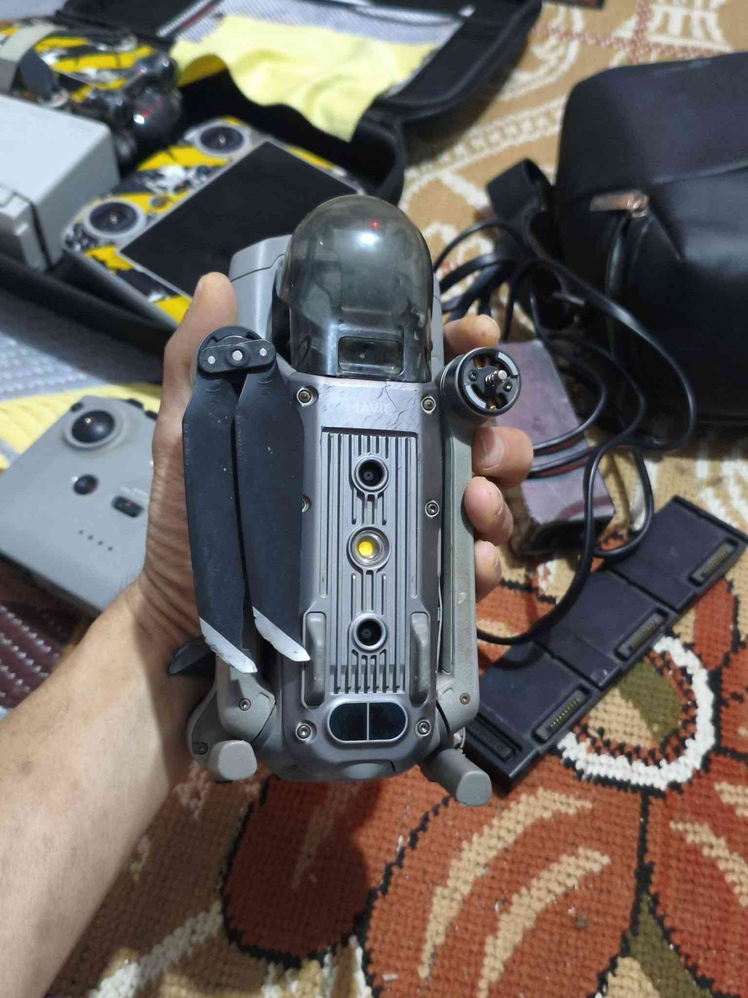 الوحش الاقوى بشركة DJj 🔥🔥👏🏻
mivac Ari 2 

هاي الدرون ما اكدر أبيعها بس انجبرت واضلمها وكاتلها التراب 

#للبيع السعر اتصل عل رقم مالي أسفل 

الضرر فقط كمبل ب ١٥٠ 
مأطورات تشتغل كلش ٪100

وريشتين يعني بدل تخم ٢٠ الف 

الدقة مالتها مال mini 5 pro ولا كأنما قديمة 

الدرون مجرد بس تصلحها كمبل بسيط وريش تشتغل طبيعي مثل ما واضح بل صورة 

تستفسر أكثر اتصل علية مكاني ناصرية 

***********
