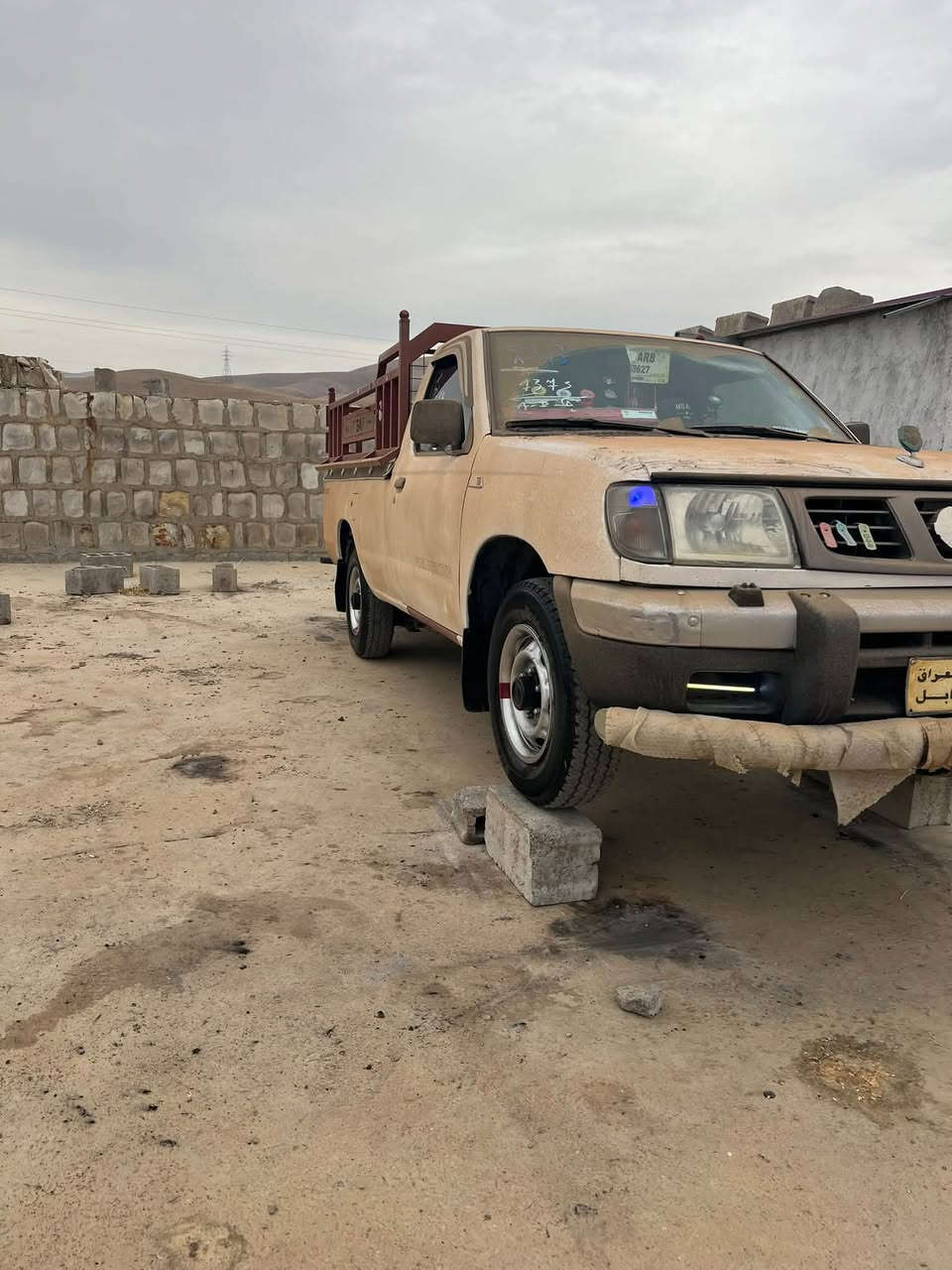 نيسان بيكاب • ٢٠٠٢ • سليمانيه