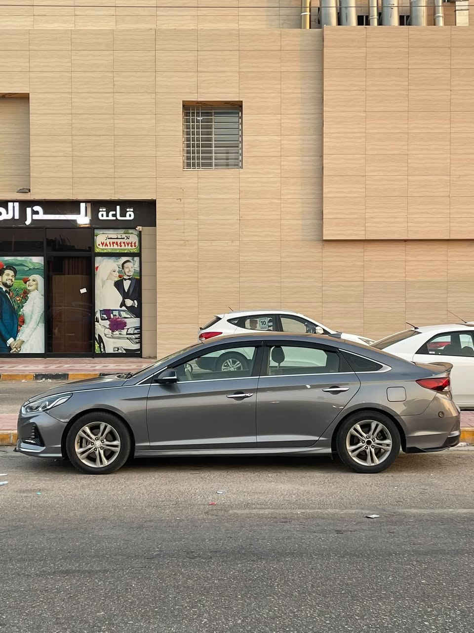 السلام عليكم
سوناتا امريكي 2018

4سلندر 2.4

رقم الجدبد الانكليزي نجف باسمي السياره تحويل ثاني يوم  

 السياره مشدود اله منضومه غاز 

و عيون الشيطان 

مواصفات فئة SE

الضرر جاملغ و بنيد 

الرقم ***********

السعر : 120 و بيه مجال
