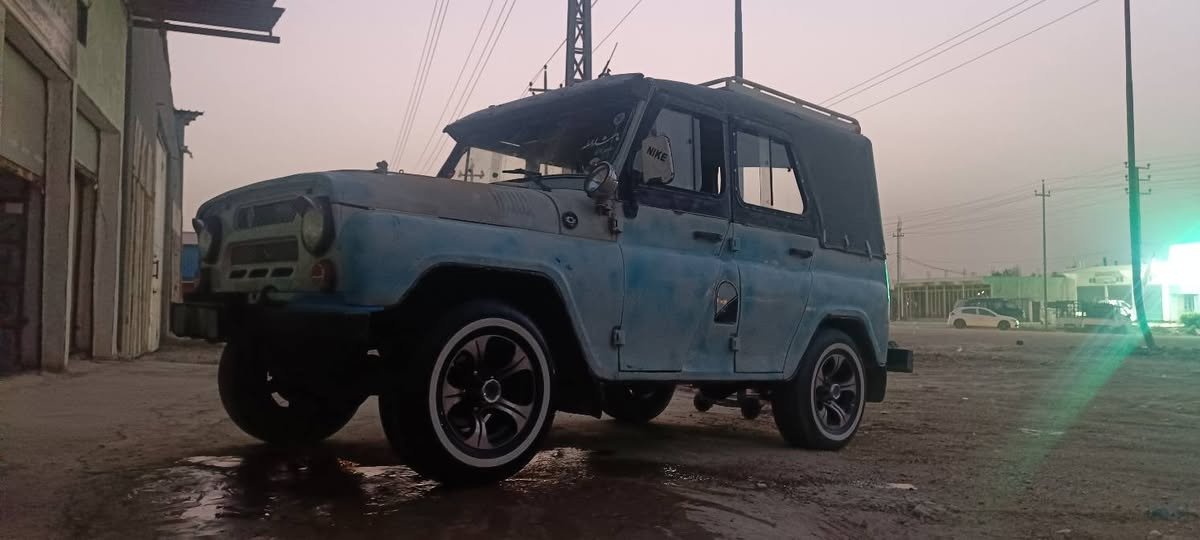 2000 مكينه دخن وكير نضيف تخم تاير جديد وتخم براويز سلايت جدد حصيره وحواض نضاف  السعر 5500 وبيهه مجال لشراي
 مكاني الصويره ***********
