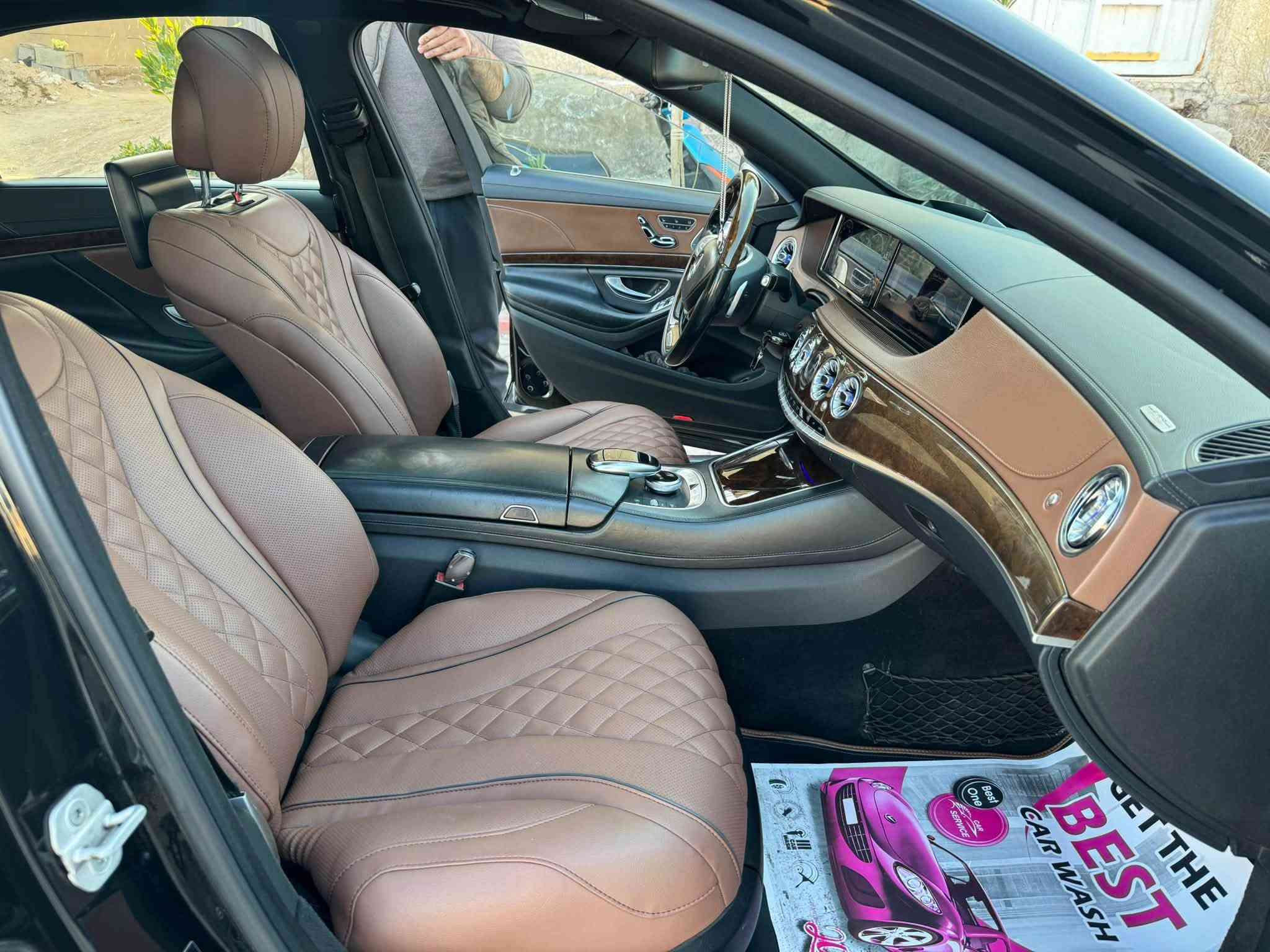 للبيع او مراوس 
السلام عليكم اخوان مارسيدس s350 ديزل محرك 6 سلندر موديل 2015 باب طويل وارد الماني 6 فصوص فوووول الفول 
رادار امامي وجانبي
بانوراما
داتاشو 
كامرات 360
قياده اليه 
مساج كشنات 
اوتوبارك 
5 بردات 
شاشات خلفيه 
كشنات تدفئه تبريد 
تحويل ثاني يوم السيارت جاهزه وبدون اي نقص السعر 26000 الف وبيها مجال للاستفسار الاتصال ع ***********
