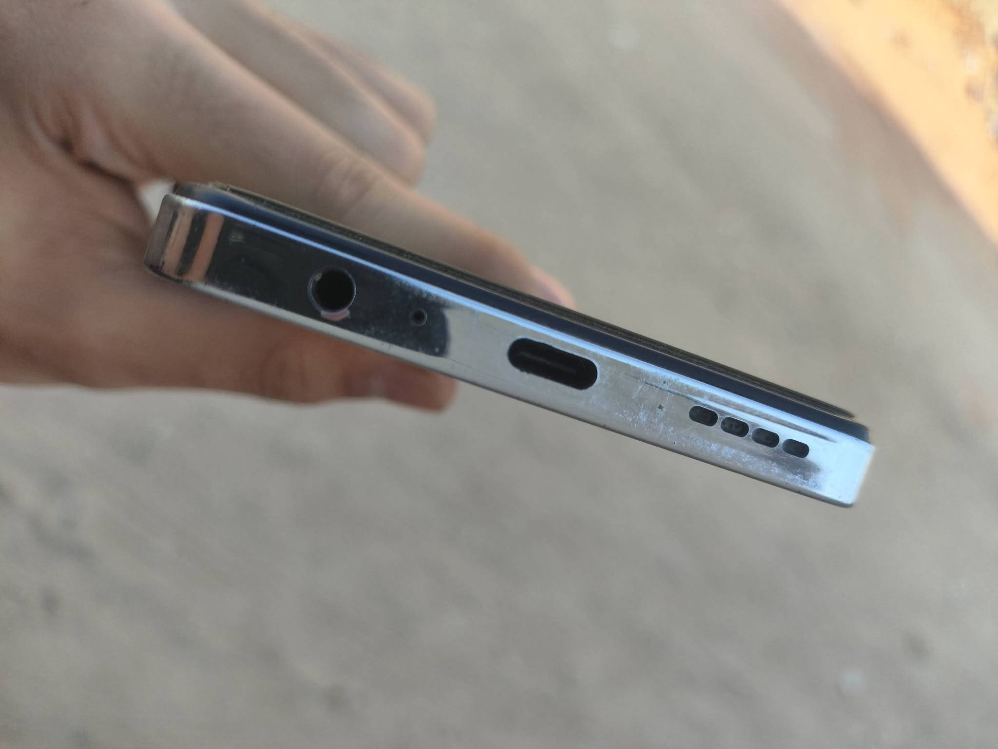 السلام عليكم تكنو بوفا 5 برو 5g ذاكرة 256 مكفول ما داخل صيانة مميزات عالية لدي تفاعلي جهاز استخدام للالعاب والتصفح بوبجي 60 سلاسة عالية فقط فطر بل الشاشة ما مأثر ولا مبين كما موضح بل صور جهاز كله شغال وطبيعي سعر 190 بي مجال حك جية  
*********** وتساب وفيس  متواجد
