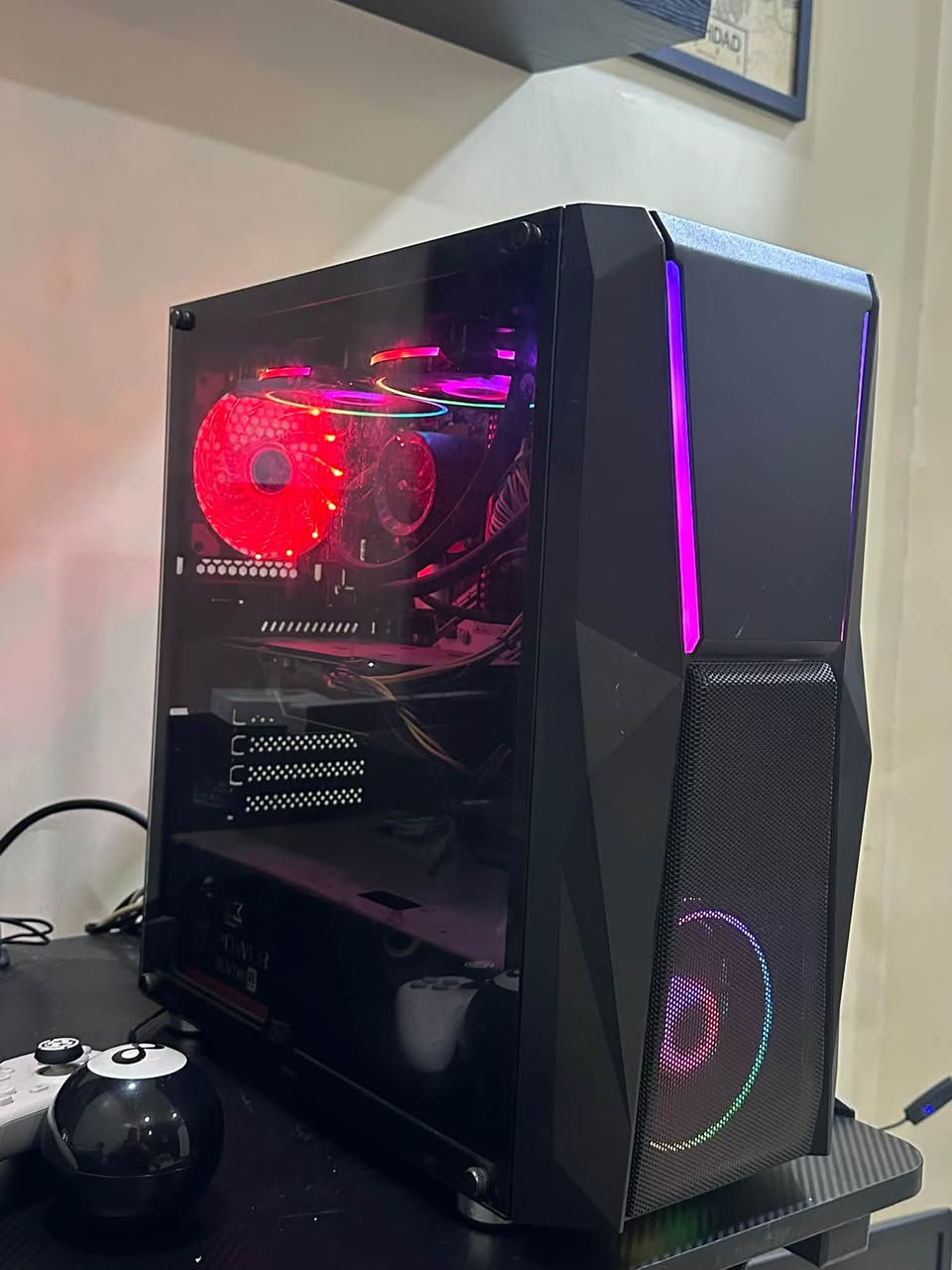 السعر 400 قفل بدون عملة +توصيل ماعدي
I59400f 
1650 super ss
Ram 16
Mother b365
Power 500
Ssd 128 
Hhd 500
مبرد مائي 

مكاني الاعضمية سبع ابكار ***********

