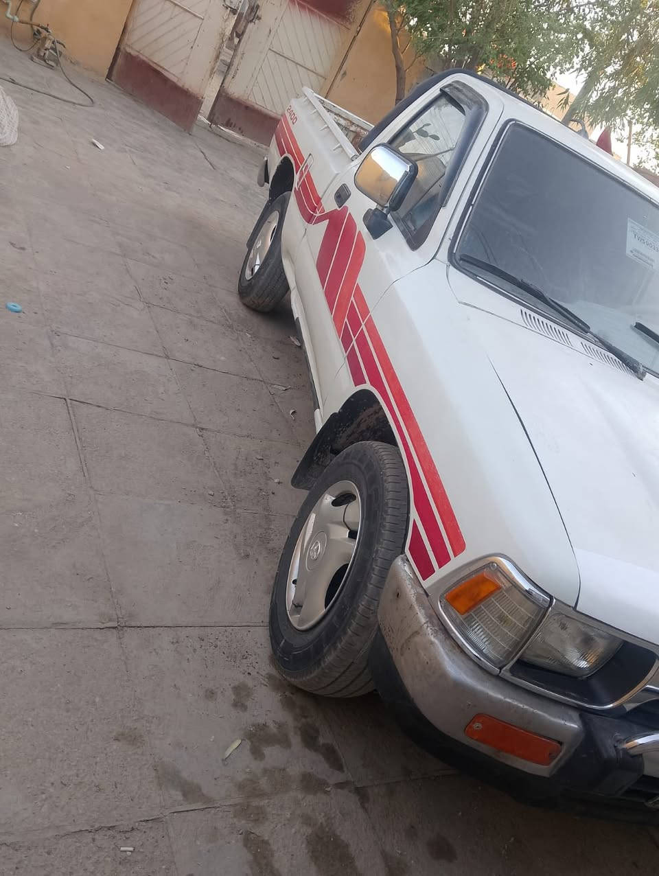 بيكم تيوته تك جاهزه للخير وينهم لغنامه مكان سيار شطره سعر (٤٥)وبيهه مجال   ***********
