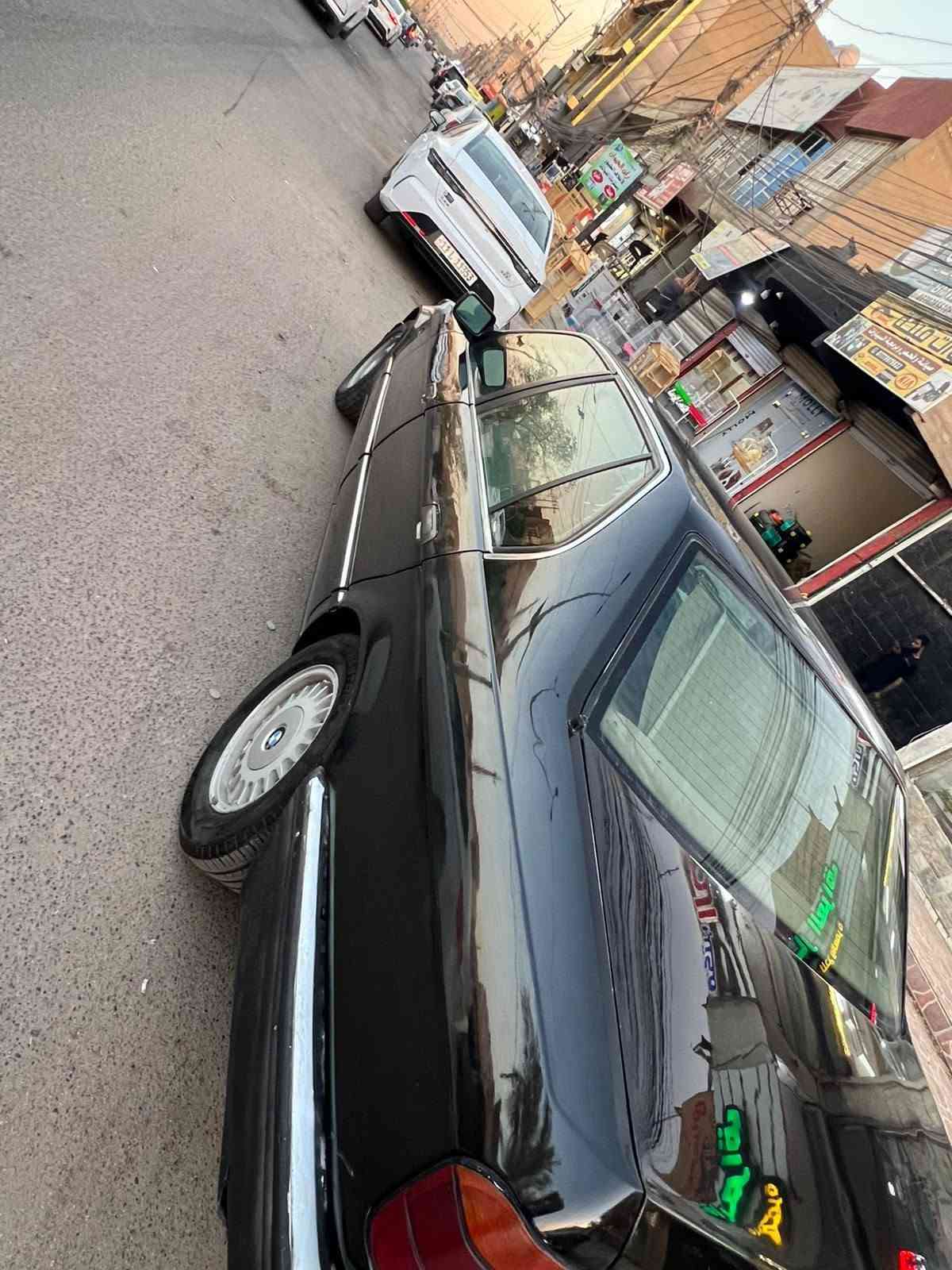 السلام عليكم بيئم 735 رقم صلاح الدين انكليزي السيارة جاهزه كله شغال تبريد كير مكينه او صدر تخم تاير جديد بيع او امراوس حسب القناعه ملاحضه اني مكلف بل نشر هاذ رقم صاحب السيارة ‏‪***********‬‏ السعر 50 او بيه مجال
