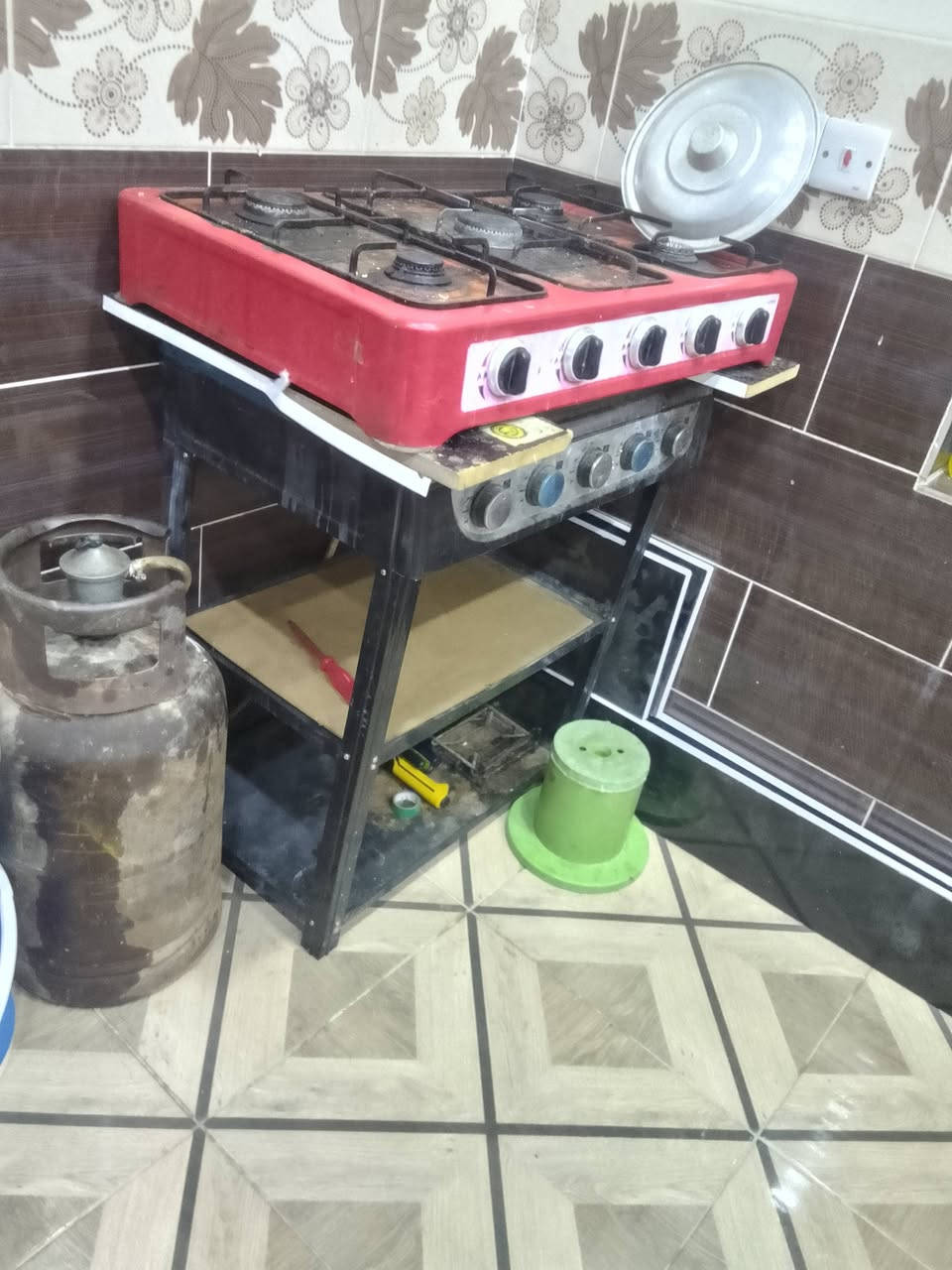 غراض بيت • بيعه وحده • مطبخ كامل