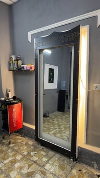 عـندي مريات ثنين وعربانات ثنين للبيع مكاني بغداد الحبيبيه ادخل تواصل خ...