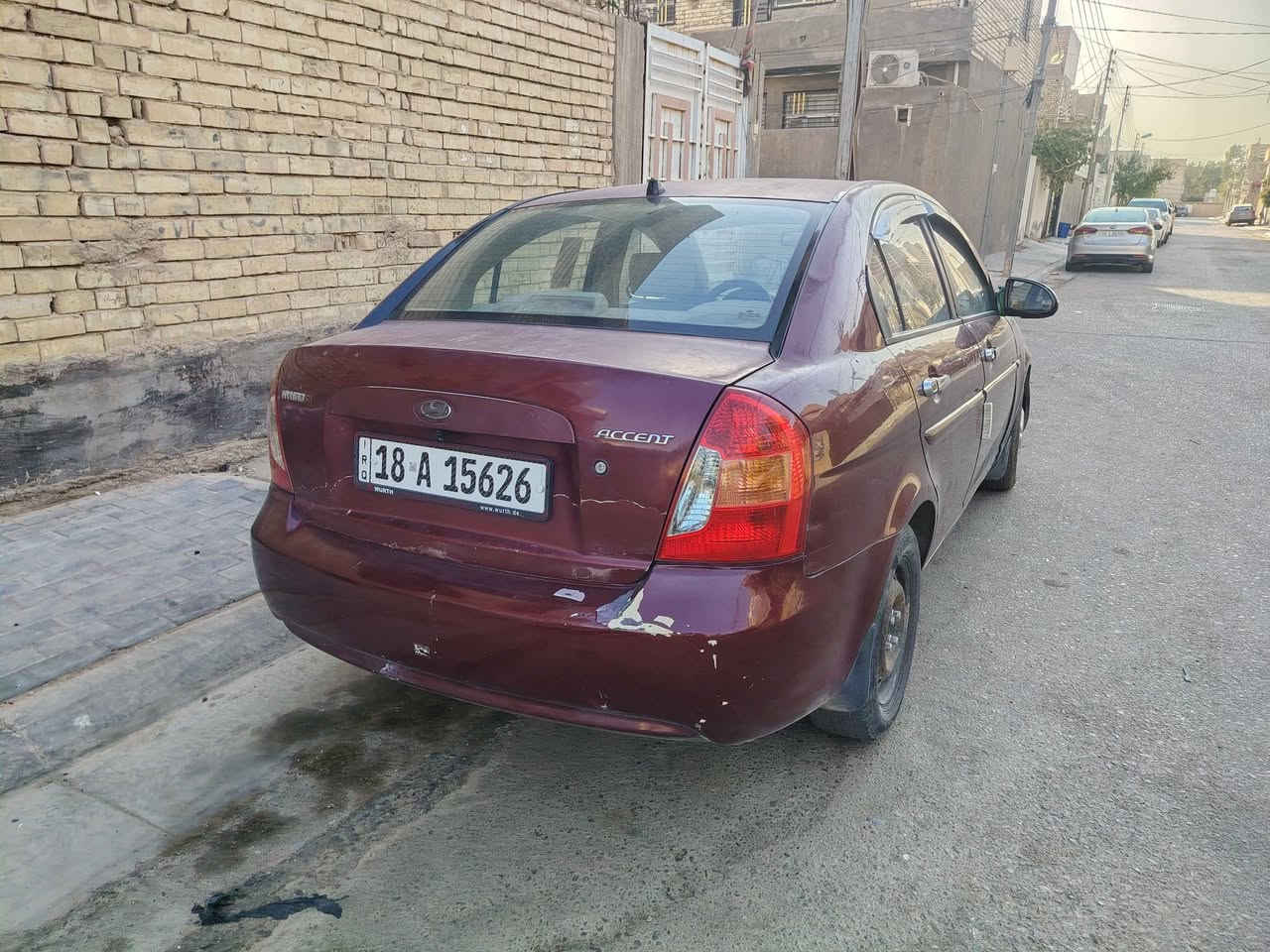 سيارة اكسنت دبدوب خليجي موديل ٢٠٠٦ بدون حادث سنوية باسمي رقم بابل انكليزي بيها ٤ قطع صبغ ابيع حزام
نوقصها
ليك بفريز التبريد
وكازكيت يرادلها
وصوندة بانزين طاكة
سيارة نشطة ترايك للبصرة
السعر ٦٦ ورقة قفل 
*********** كربلاء, العراق

