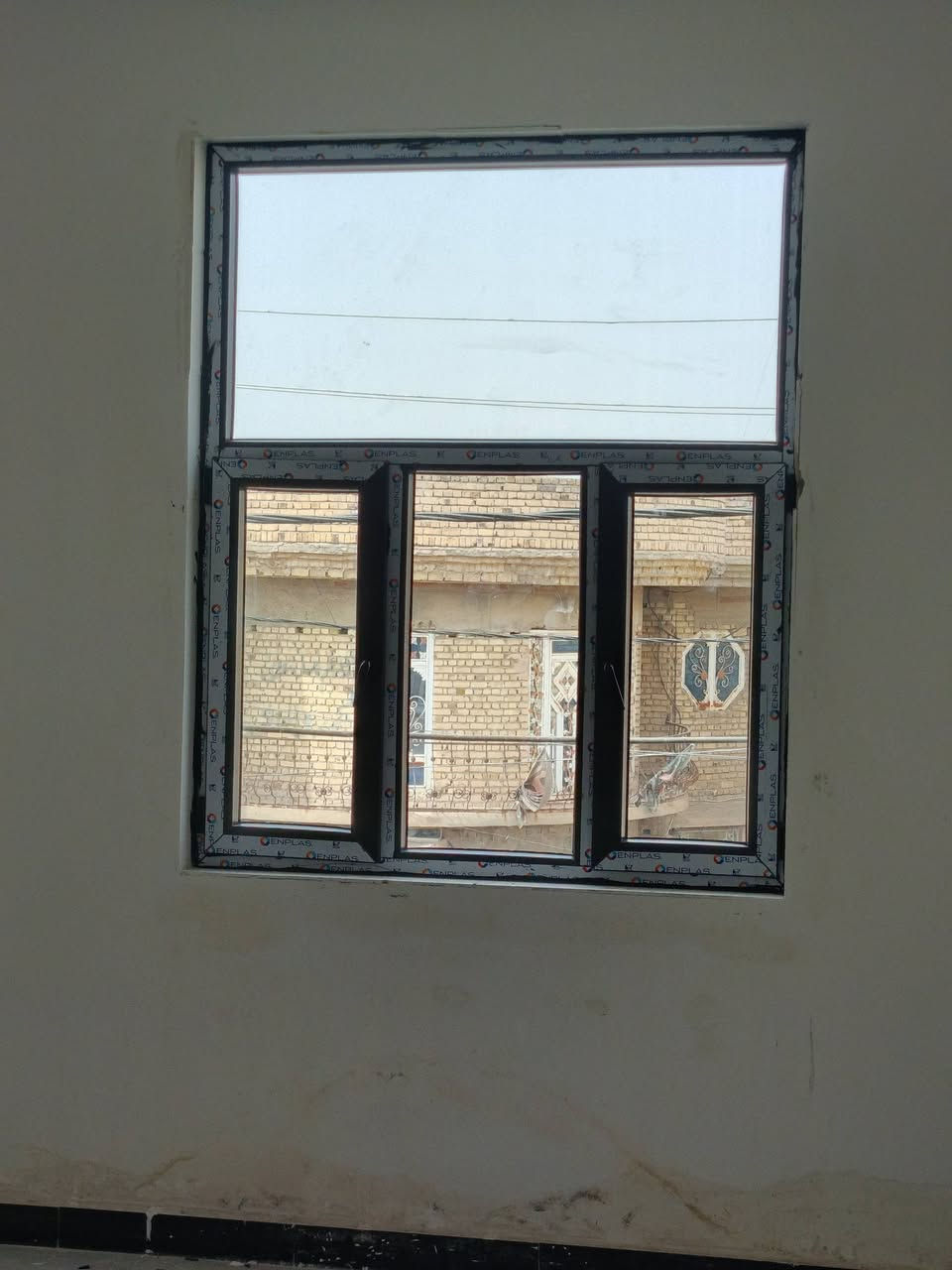 ألمنيوم uPVC • محجرات سيكوريت • واسط