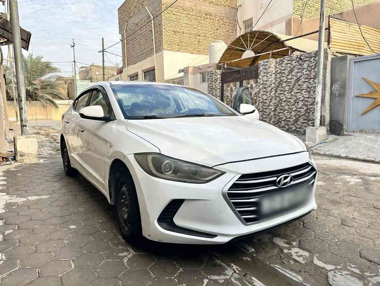 السلام عليكم هونداي النترا 2018للبيع خليجي محرك 1600
ماشيه  200الف 4سلندر السياره نضيف استعمال شخصي كامره خلفيه و شاشه جلد بيجي و ضربته موضح بل صوره السعر 125ورقه وبيه مجال بسيط العنوان نجف رقم التواصل واتساب فقط  ***********
