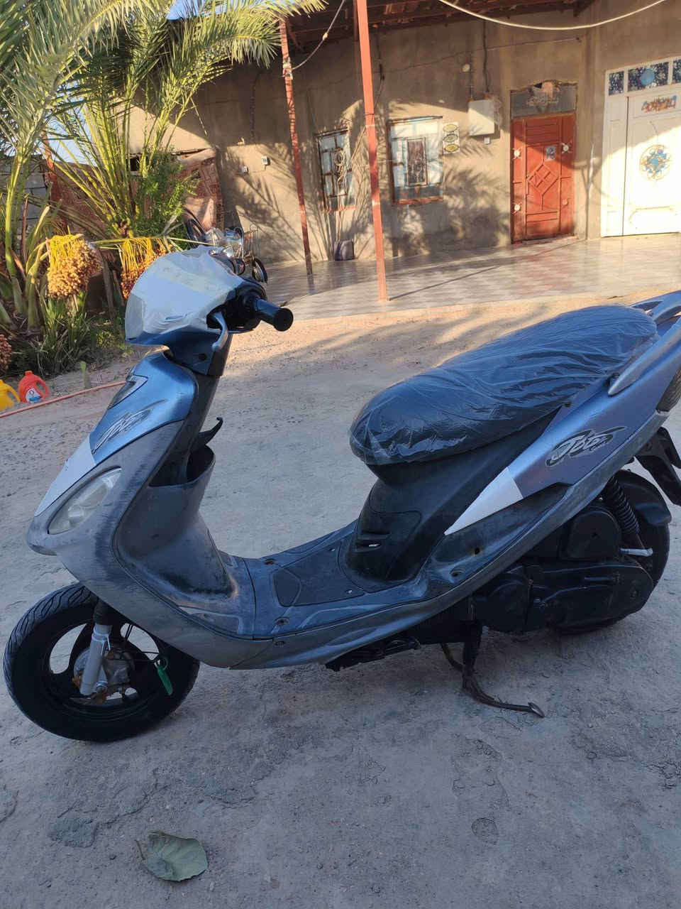 للبيع ما مفتوحه سعر 450نقص بس كهربائيات مكاني البصره هارثه
***********
