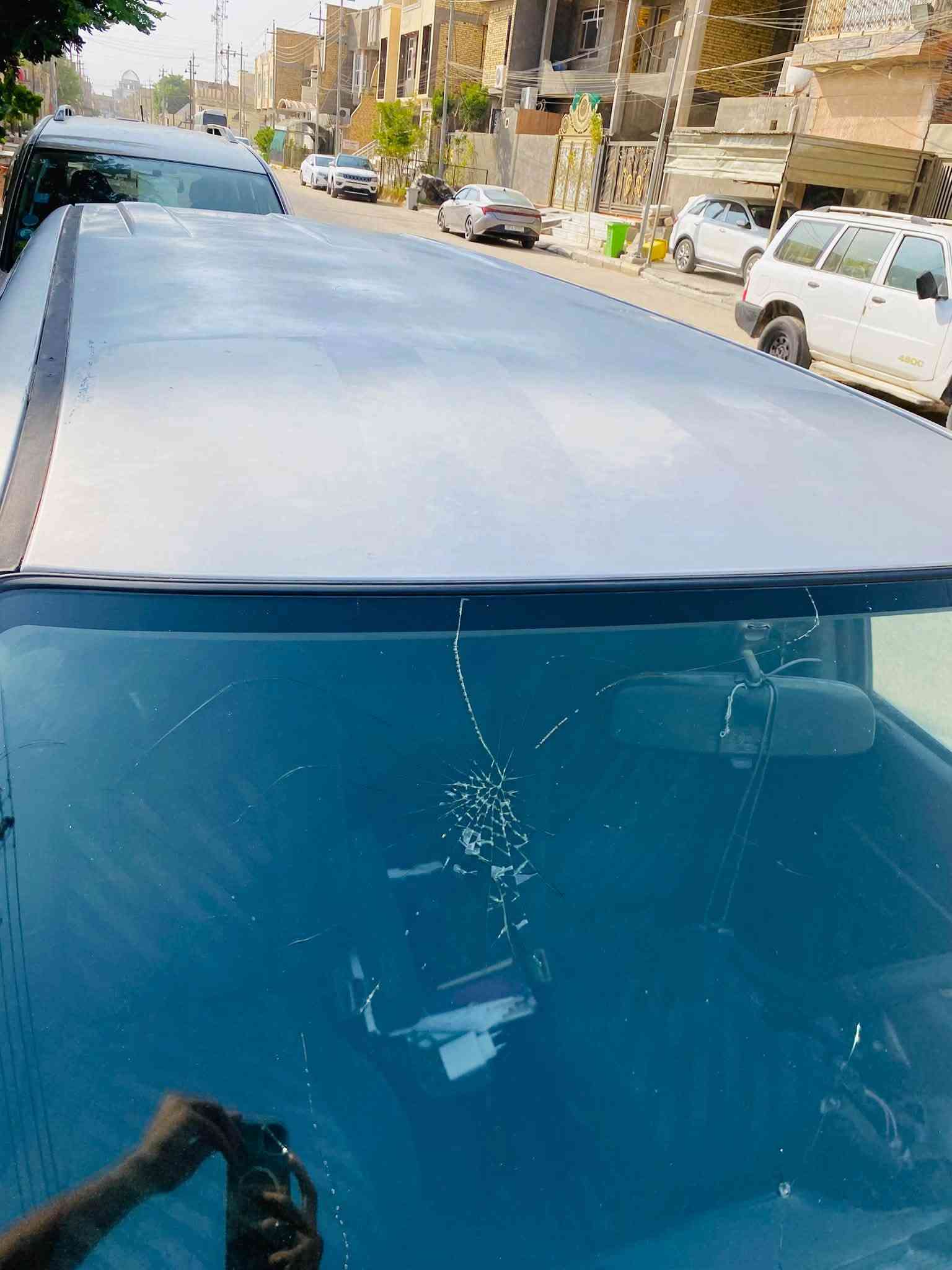 سيارة هوندا crv  مديل 2000 للبيع مشروع وطني رقم بغداد السعر 50  التواصل مع صاحب السيارة ***********
