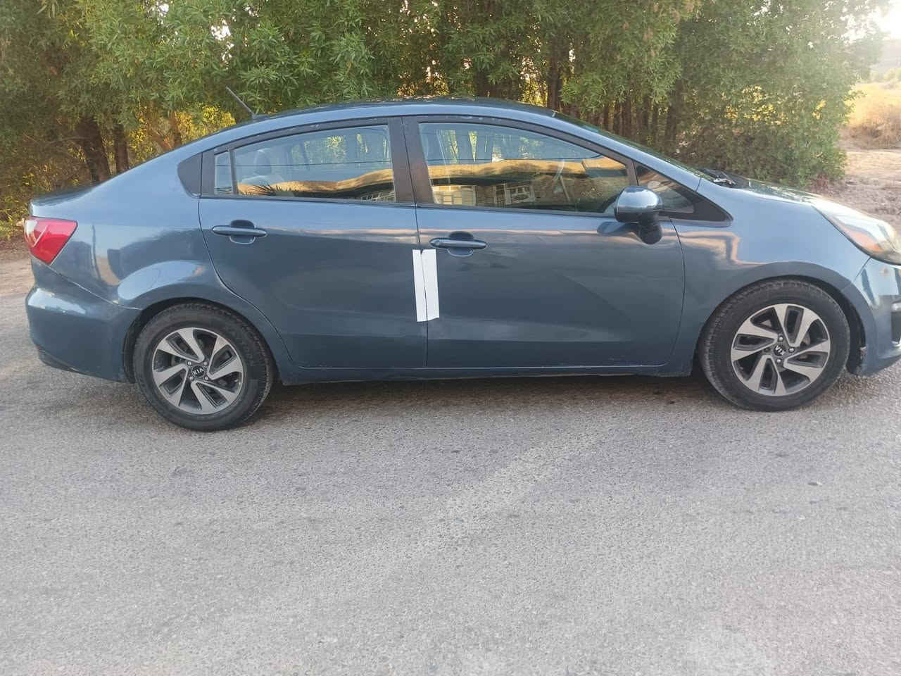 كيا ريو وارد امريكا حادث جامل خلفي ونصبغت صفحه بدون دواخل مكينه 1600مكينه وكير جدد حداديه جديده تخم تاير تبريد ثلج رقم بغداد جاهزة من كلشي عنوان حله محاويل ***********

