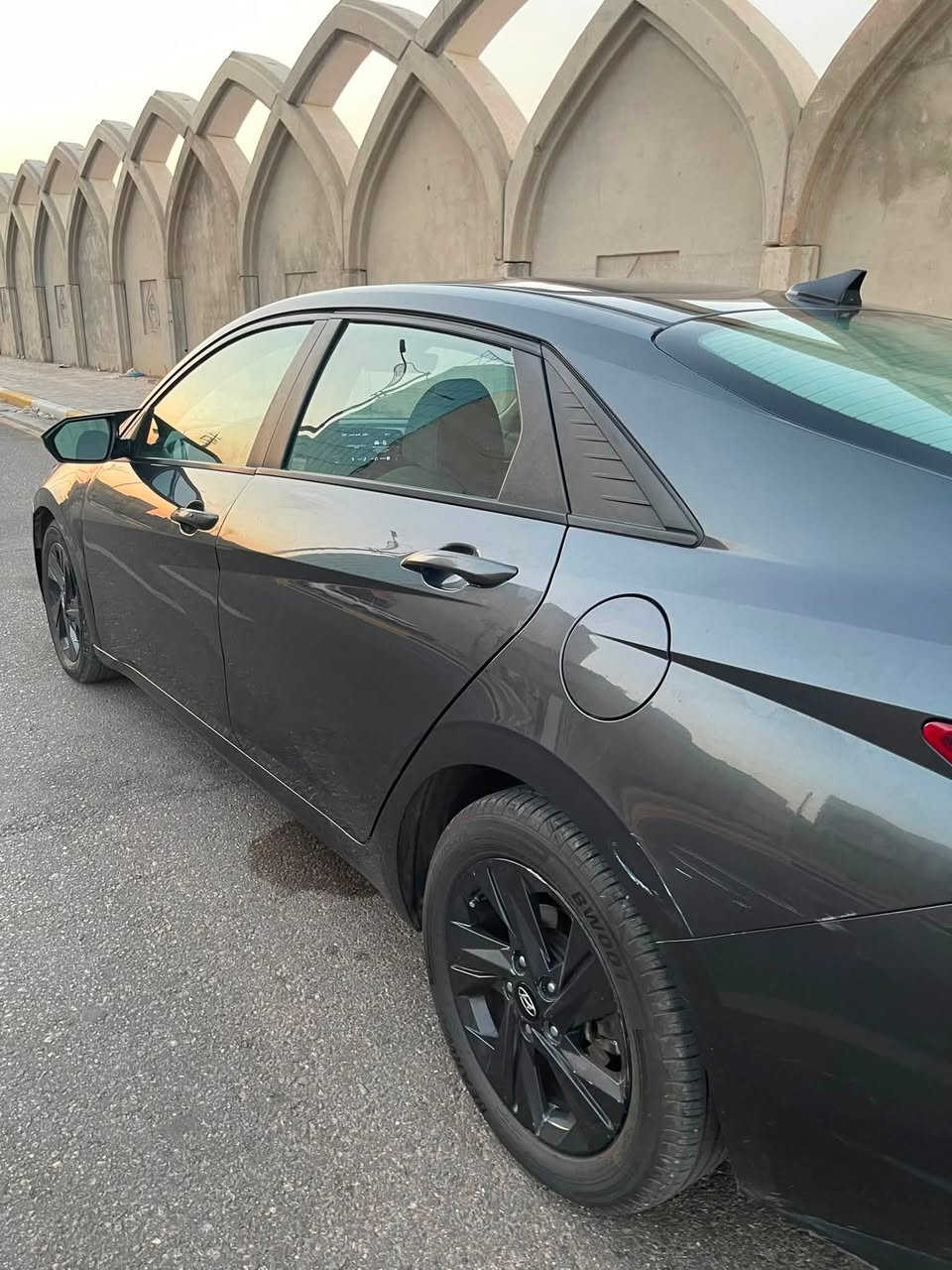 النترا 2021 رقم اربيل باسم شركه 
مكينه 2.0 دوش 
كير AT 
حادثها من امريكه بنيد و جاملغ و بالعراق بيها مكانات صبغ ابيع حزام 
مواصفات: 
بصمه ابوب +تشغيل
شاشه (كار بلي ، اندرويد اوتو) 
جنطة اوتو (فتح عند الاقتراب) 
السياره مسيولها ادامه منضومه بانزين (نوزلات بلكات غرف احتراق فيتبم )
تايرات جدد 
باتري جديد 

تريد وكاله تريد مداور 
مكان السياره كربلاء 
السعر 112 و بيها مجال بسيط جدا 
تواصل ***********
