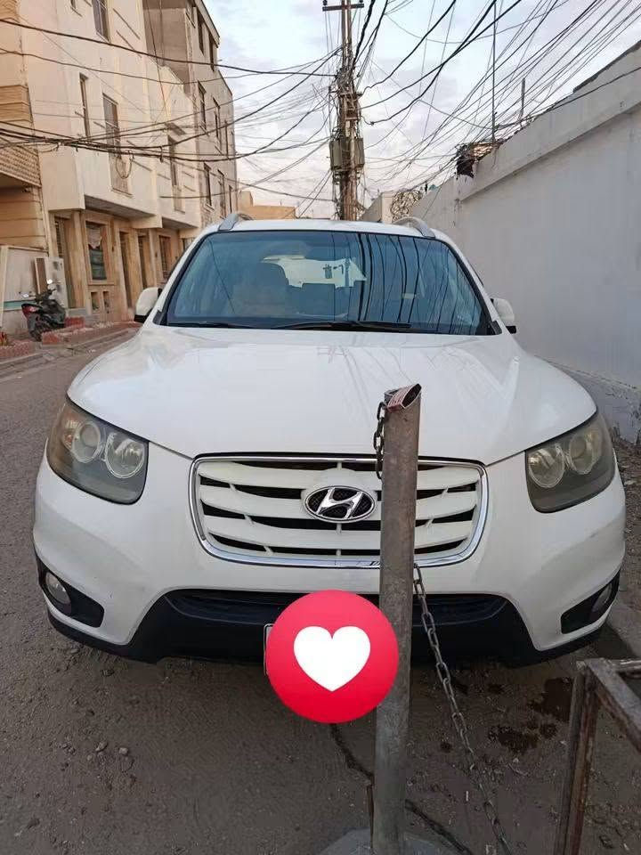 سلام عليكم سنتافي فول مواصفات موديل ١١ بصمه المكينه ٦ سلندر فور ويل السياره خير من الله اترايك للبصره وجاهزه ربع ما اذب عليهه ومكفوله من الصبغ وال ضربه كير مكينه صدر خلفي أمامي مكفولات بيهه بس جاملغ الأمامي الأيمن شبر بارد سنويه شهر التاسع تنتهي سعر ١٥٥ المكان الكاظمية الاستفسار على الارقام التالية مكلف بل نشر ***********
