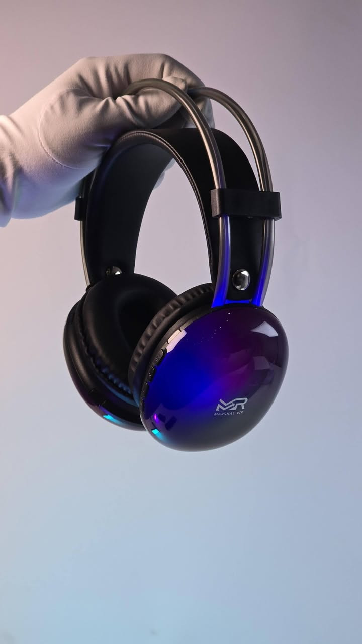 🎧 صوت أقوى.. وإضاءة RGB تخلي تجربتك غير!
سماعة ألعاب لاسلكية بتقنية Bluetooth 5.4، صوت Extra Bass، ميكروفون HD وإضاءة RGB متدرجة 🎮✨

🔋 تشغيل يصل إلى 15 ساعة
📶 مدى يصل إلى 10 أمتار
🔌 شحن Type-C
🎵 تدعم الاتصال السلكي AUX 3.5mm

مناسبة للألعاب، الموسيقى .
عدد محدود وسعر مناسب 
للحجز على الرقم  ***********
