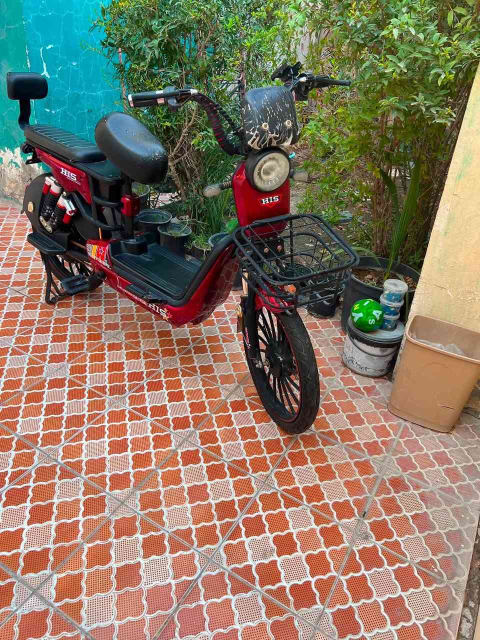 🛵 دراجة شحن للبيع 🛵
دراجة HIS بحالة جداً نظيفة، استعمال قليل وما مشت هواي.
✨ نظيفة ومحافظة عليها
✨ غير مستعملة بشكل كبير
✨ جاهزة للاستخدام
✨ بيها سلة شحن أمامية

💰 السعر: 400 ألف دينار وقابل للتفاوض (بيها مجال) للجادين فقط.

📍 العنوان: الناصرية – مركز
📞 للتواصل: ***********

الجاد يراسل ع الواتس آب 🌹
