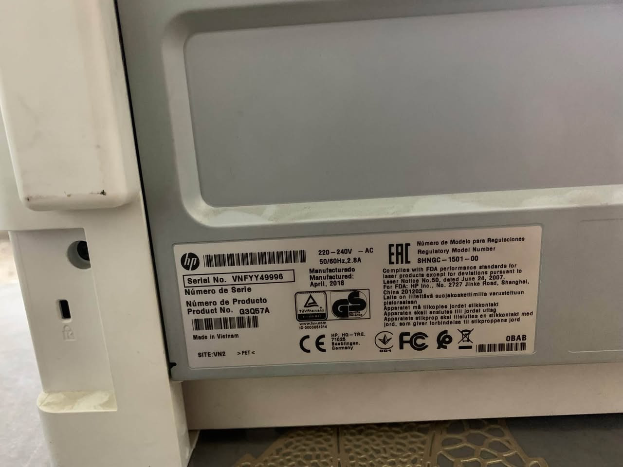 السلام عليكم طابعه hp ٣ في ١ اسود و ابيض ليزري جديده جداً 
موديل M130A السعر ٩٠ مكاني زيونه رقم ***********
