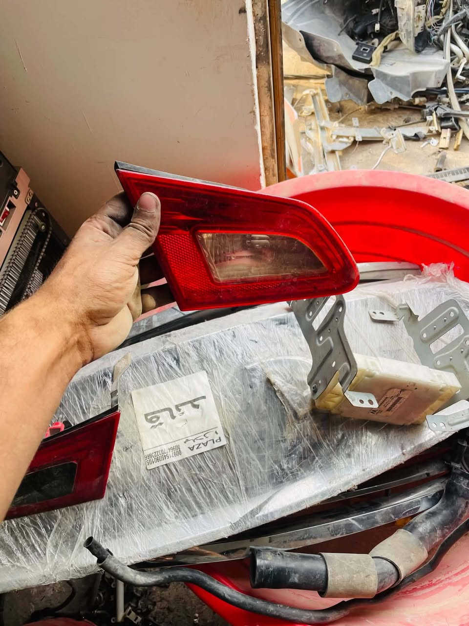 قطع غيار انفنتي • جي37 • كيو50