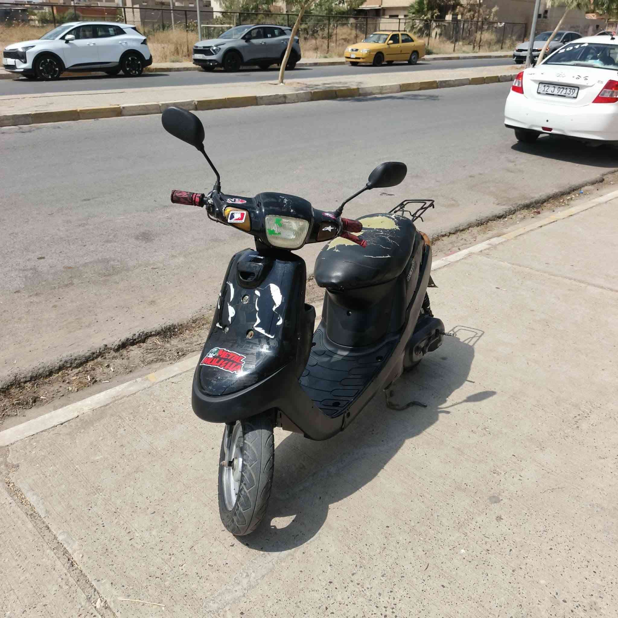 ماطور بوتين حديث للبيع مكينه شرط خرسه شعله ومعدل ترايك من الأيسر عل أيمن ويرمنيه شغاله بس يعوزه باتري السعر 180وبي مجال حك جيتك مكاني يم مستشفى السلام مارد خاص هذا رقمي ***********

