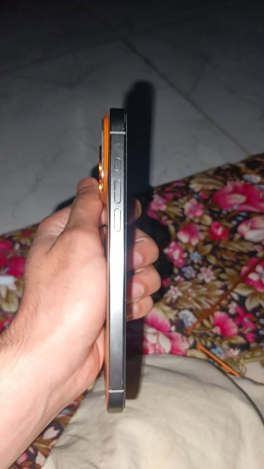 ايفون ١٥برو ماكس شادله بكج مال ١٧  جماليه فقط اكدر أوخره جهاز وتر بروف شرط فحص يوم كامل ملحقات كامله كارتون وشاحنه اصليه مال جهاز عنوان بصره حي السياب سعر مليون وميه وخمسين ملاحضه جهاز شريحه ايسم يعني إلكترونيه عنوان بصره حي سياب ***********
