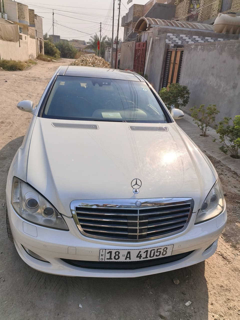 مارسيدس ٢٠٠٨ محدث ١٣ سيارة جديده تسجيل جديد قرار ١٠٢ رقم بابل الباب الطويل المرغوب محرك ٨ بيبان شفط بردات بلاد جنطة كهرباء السيارة وارد خليجي مكفوله من الظربه والصبغ جاهزه السياره حداديه وجبلسات جديده رادارات اماميه وخلفيه سقف بنوراما فتحتين وبعد بيها مواصفات كلش حلوه ال سع ر ( 195 $)  وبيها مجال للشراي تدللون
المكان بابل
التواصل مع الرقم او المراسله عل خاص
***********

