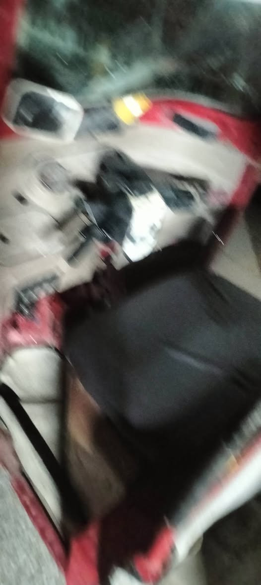 سلام عليكم تكتك لبيع أصولي اوراق مكينتهه حلوه تجفيت شركه بس تكتك جنت طالع بيهه ختنكت وطفت ماعرفت شبيهه ماعرفلهن ماردتهه بكان بصره خور زبير  *********** سعر ٢ ونص بيعه مجال
