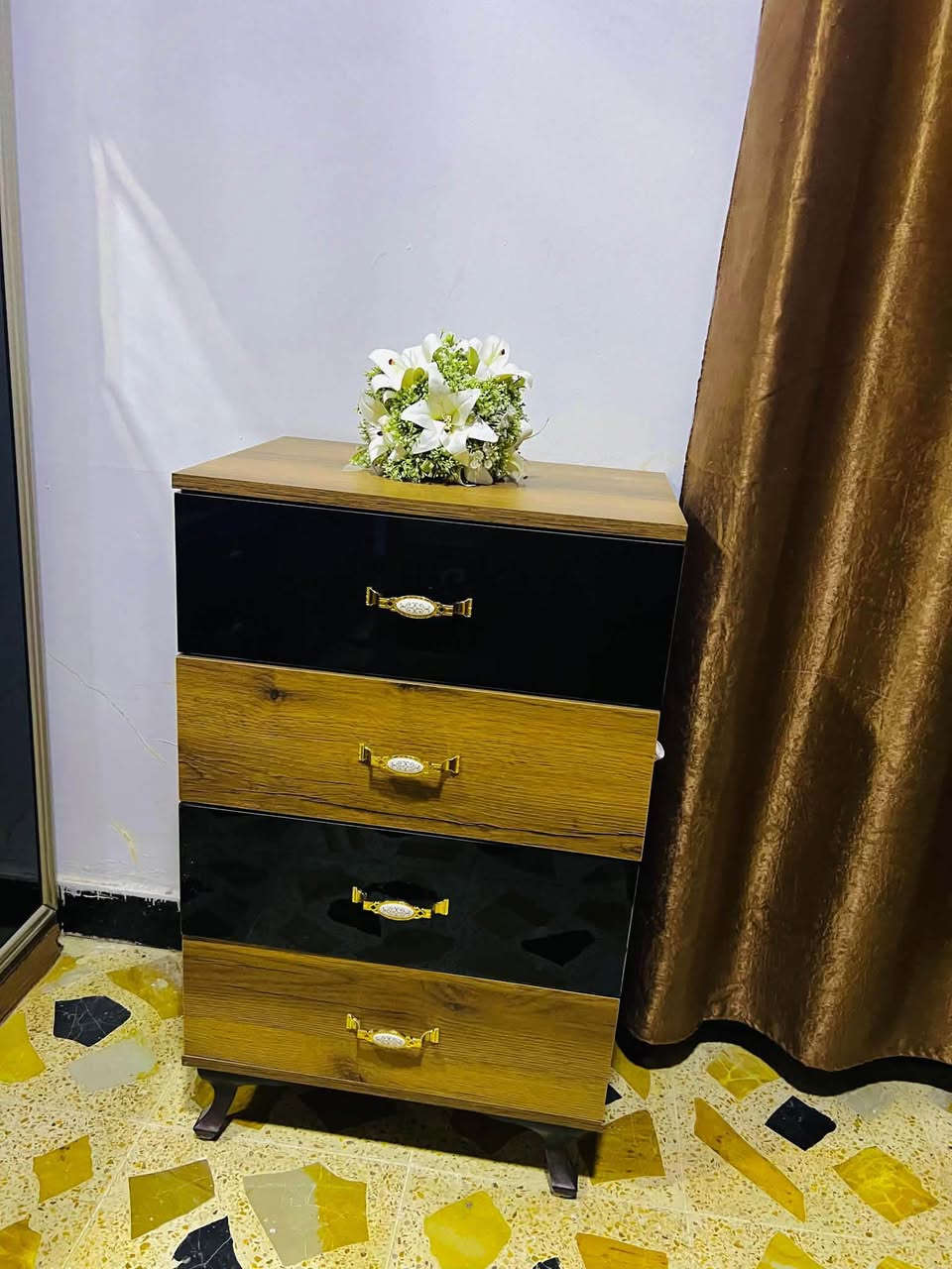 غرفه تركي الاصلي للبيع بمليون و١٠٠ وبيها مجال مكانها الحجاج تكريت, صلاح الدين

