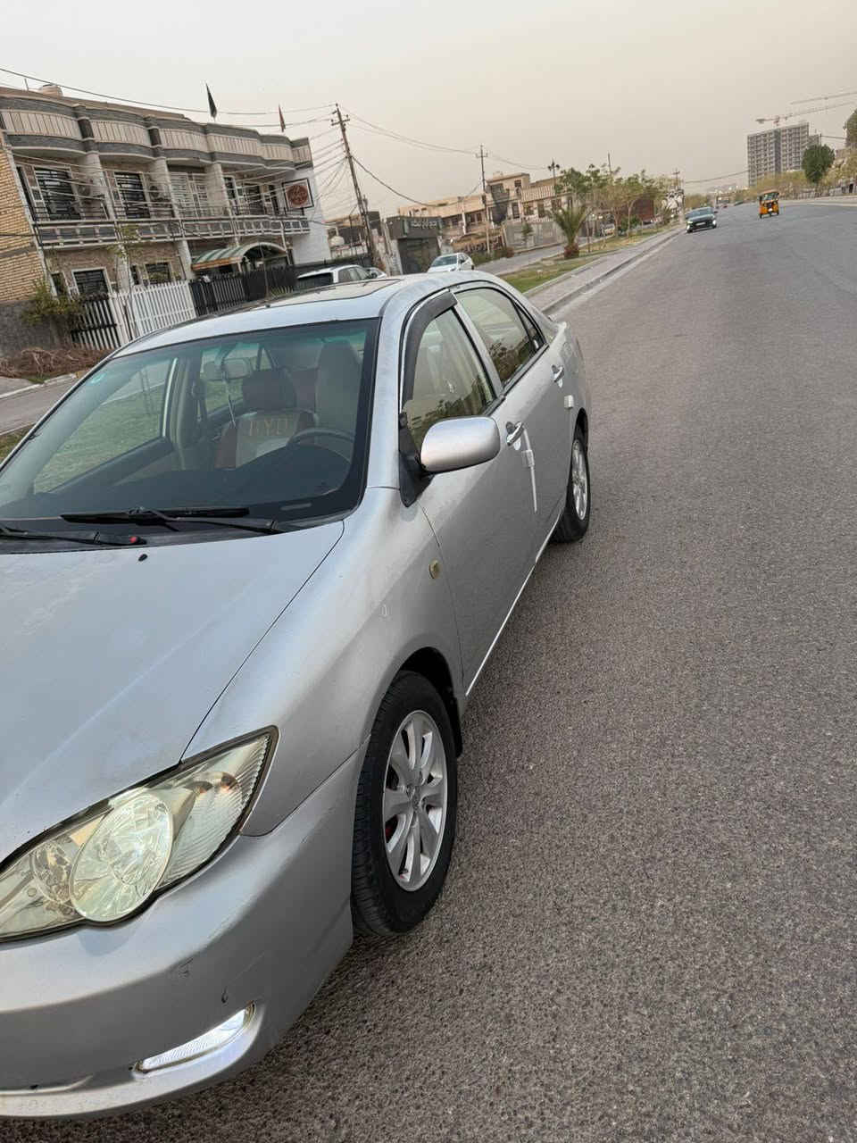***********
العنوان بغداد حي الجهاد
بي وايدي f3 موديل 13 كير اوتو سياره بلاديه من الدعاميه للدعاميه بيها جاملغ بس صبغ اثر شخوط فقط بدون دواخل وسونار موجود وجراد صدر امام خلفي جديد تايرات جدد داخل جديد سنويه بسمي هزه جديده
السعر. 63 بيها مجال حك الجيه
