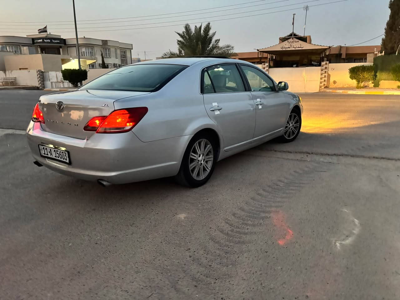 السلام عليكم
تويوتا افلون للبيع 
موديل ٢٠٠٦وارد أمريكي 
السياره جاهزه بدون نقص 
محرك بدون تبخير ولاتنقيص ولارواجز 
كير تبريد منظومه جديده 
السياره فول عدا البصمه 
مصبوغه عام جماليه شرط بدون دواخل لغد شاصي تكم كفاله بدون ايرباك 
السعر ٨٥وبي مجال بسيط 
للاستفسار ***********
عنوان الأنبار القائم
