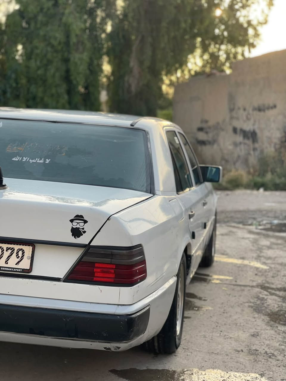 مرسيدس دب  السعر 32
رقم نينوى
مرسيدس محرك وكير بطه شرط فول 

موصفات فتحت سقف تبريد السياره مصبوغه 

عام كابون بانزين شرط التحويل شراي اتصال 

‭***********‬
